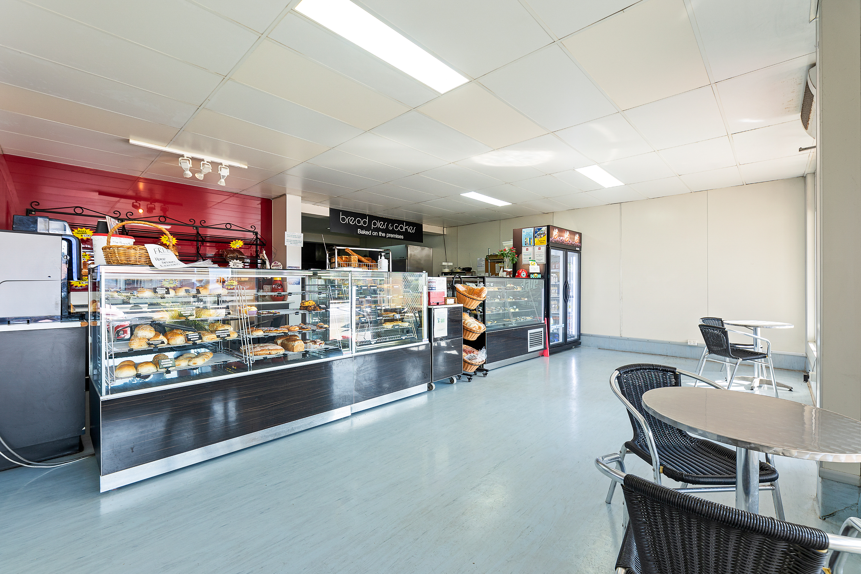 1 / 78 PRINCES HIGHWAY, Narooma