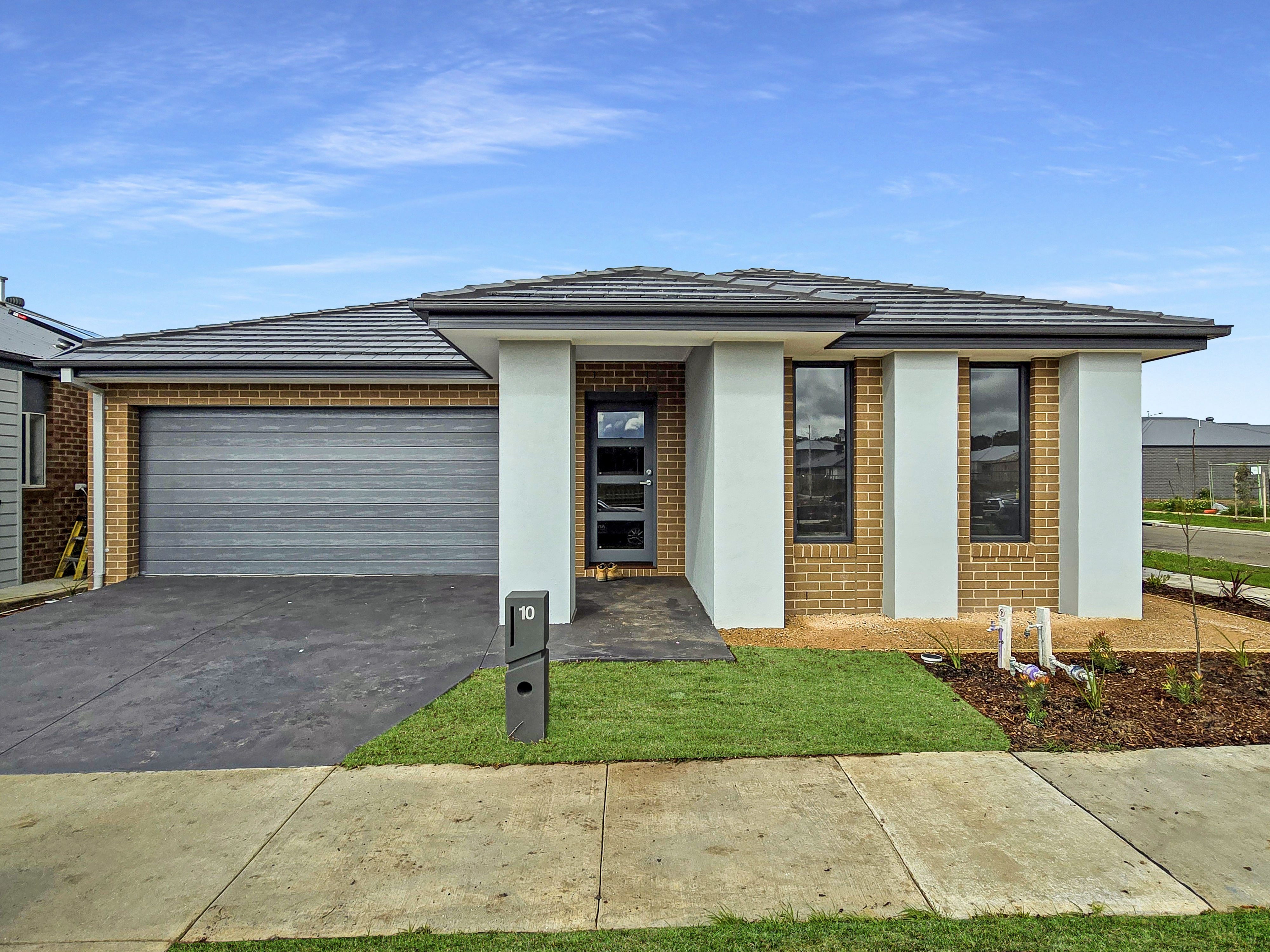Listing image for 10 Sundews Crescent, ARMSTRONG CREEK  VIC  3217