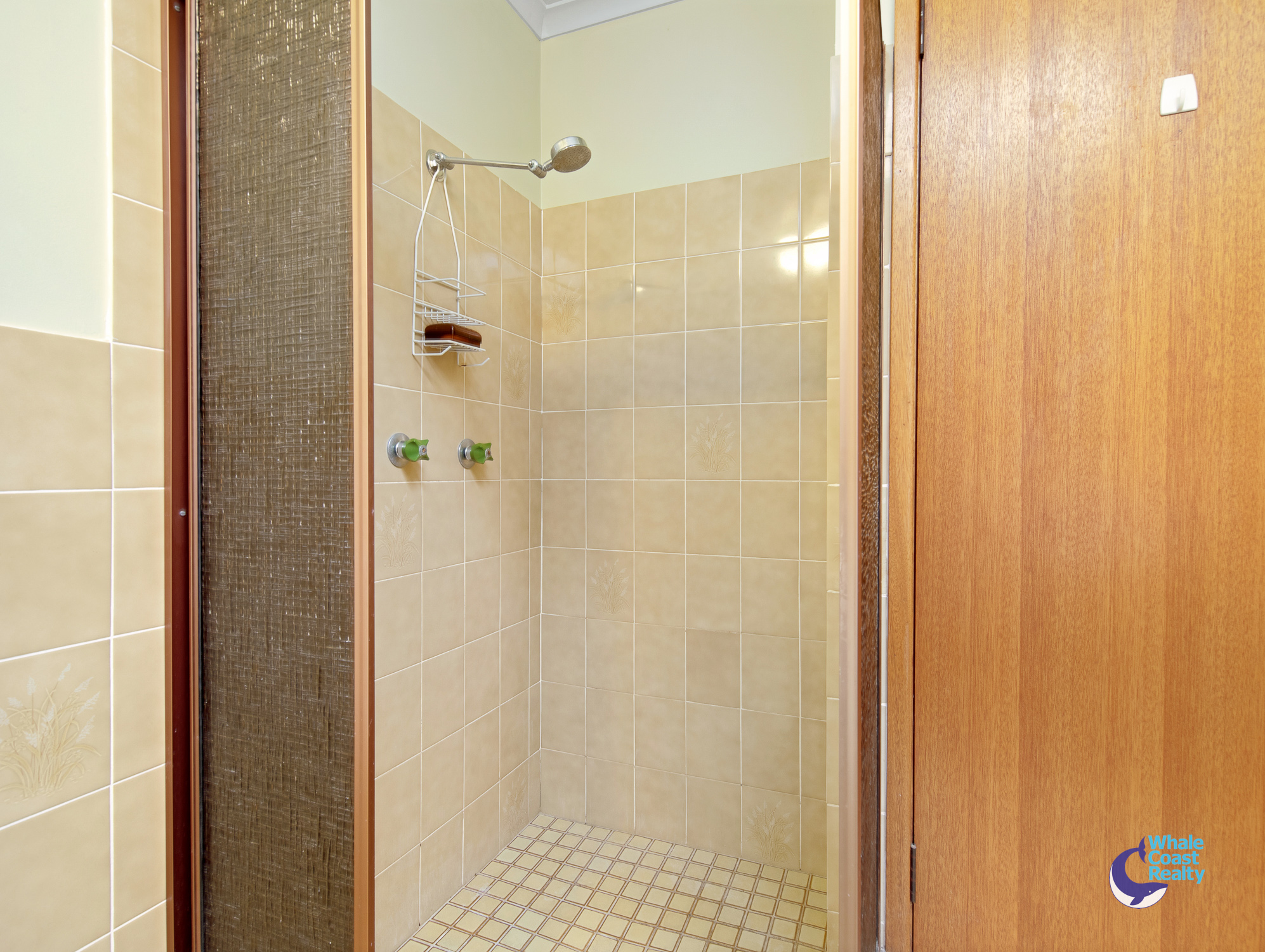 4 / 3 ANGLE PLACE, Narooma
