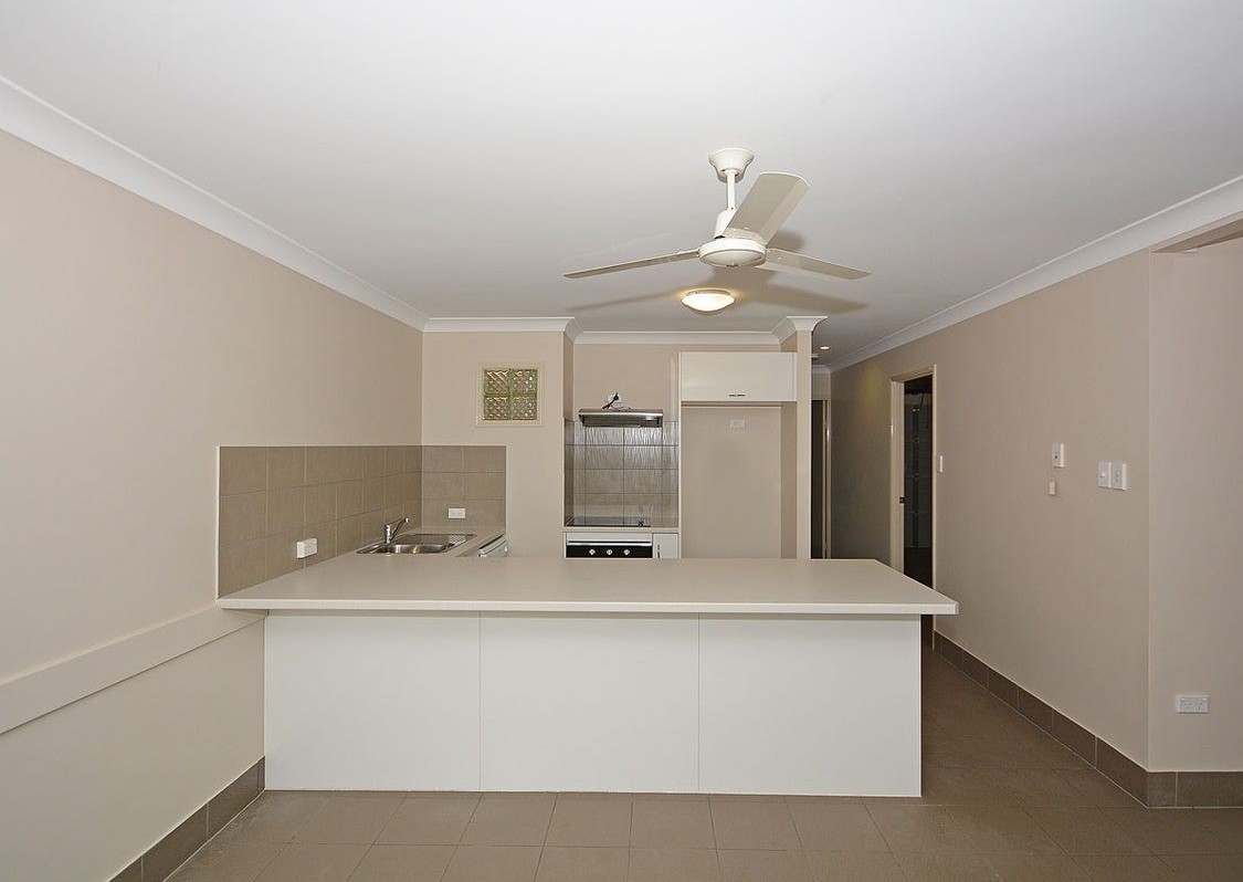 2 / 184 Torquay Road, Scarness