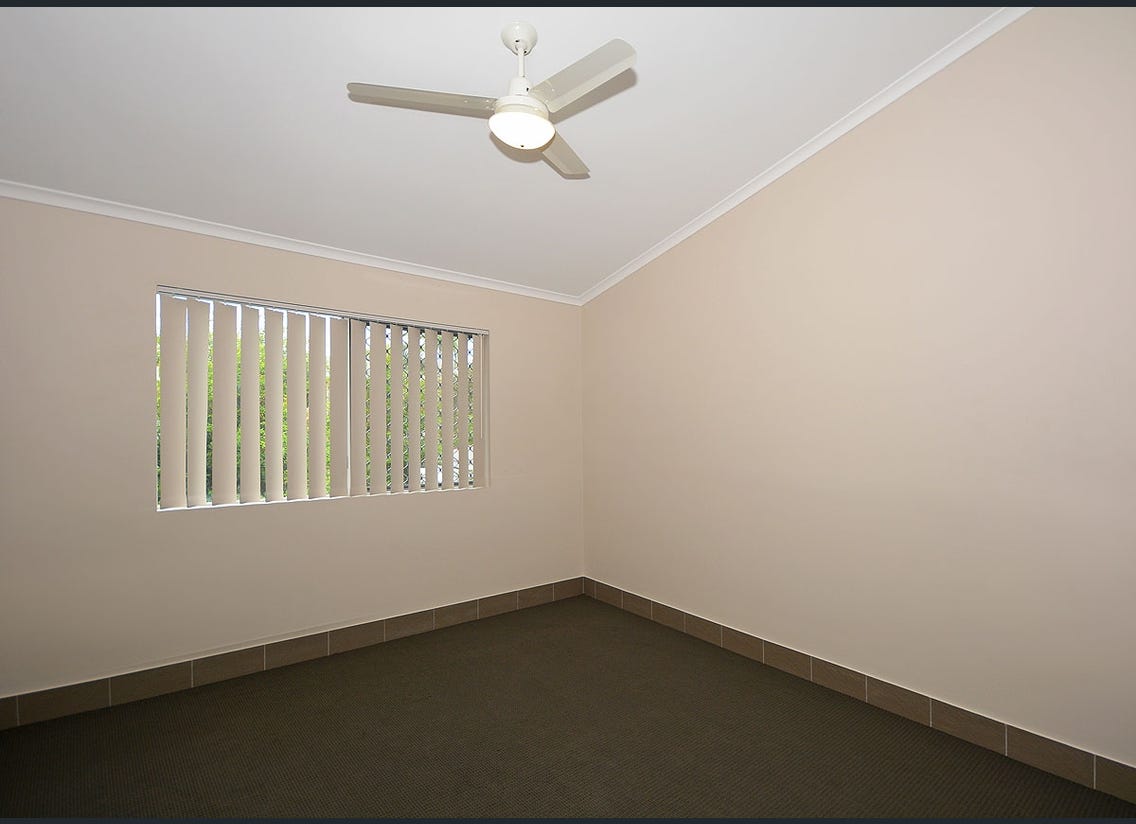 2 / 184 Torquay Road, Scarness