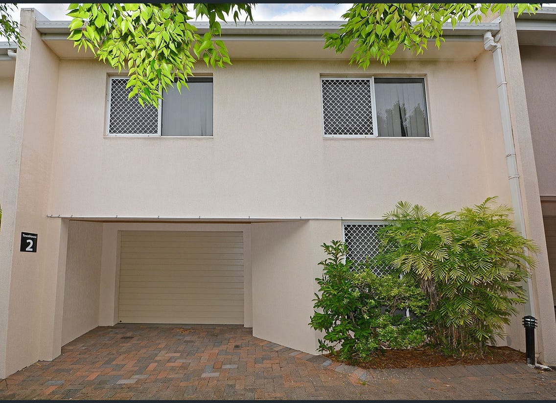 2 / 184 Torquay Road, Scarness