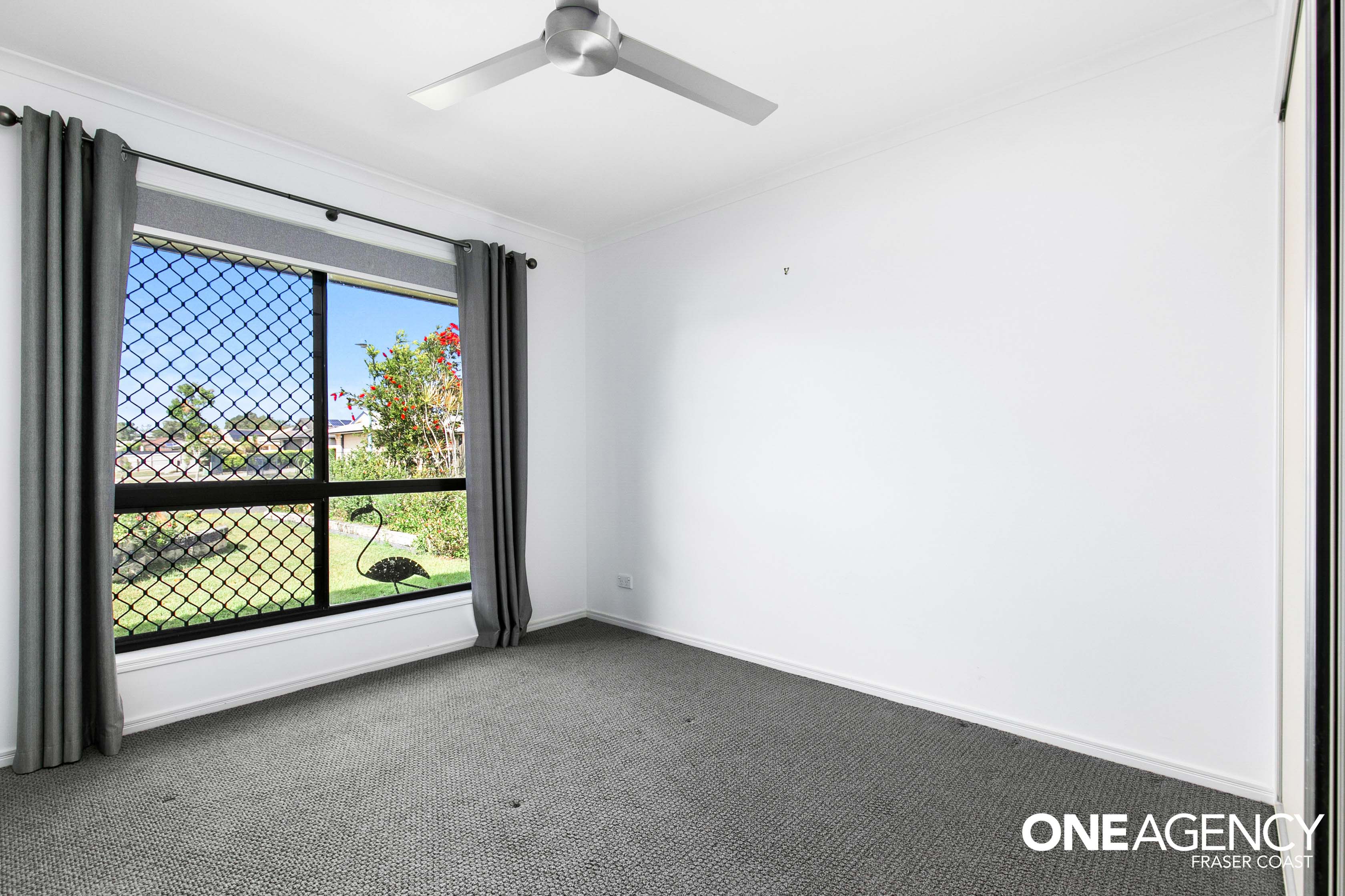 42 Lancaster Circuit, Urraween