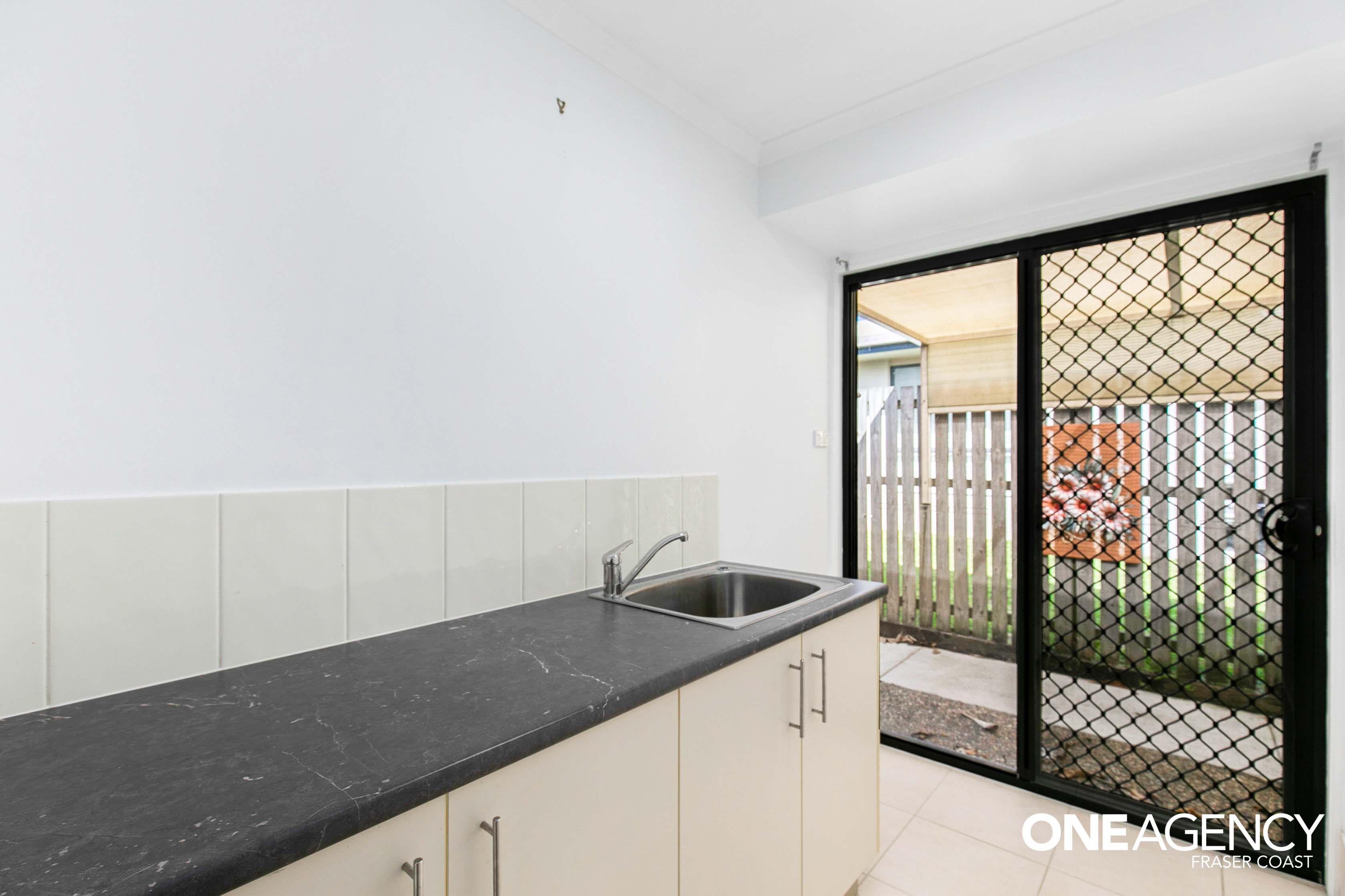 42 Lancaster Circuit, Urraween