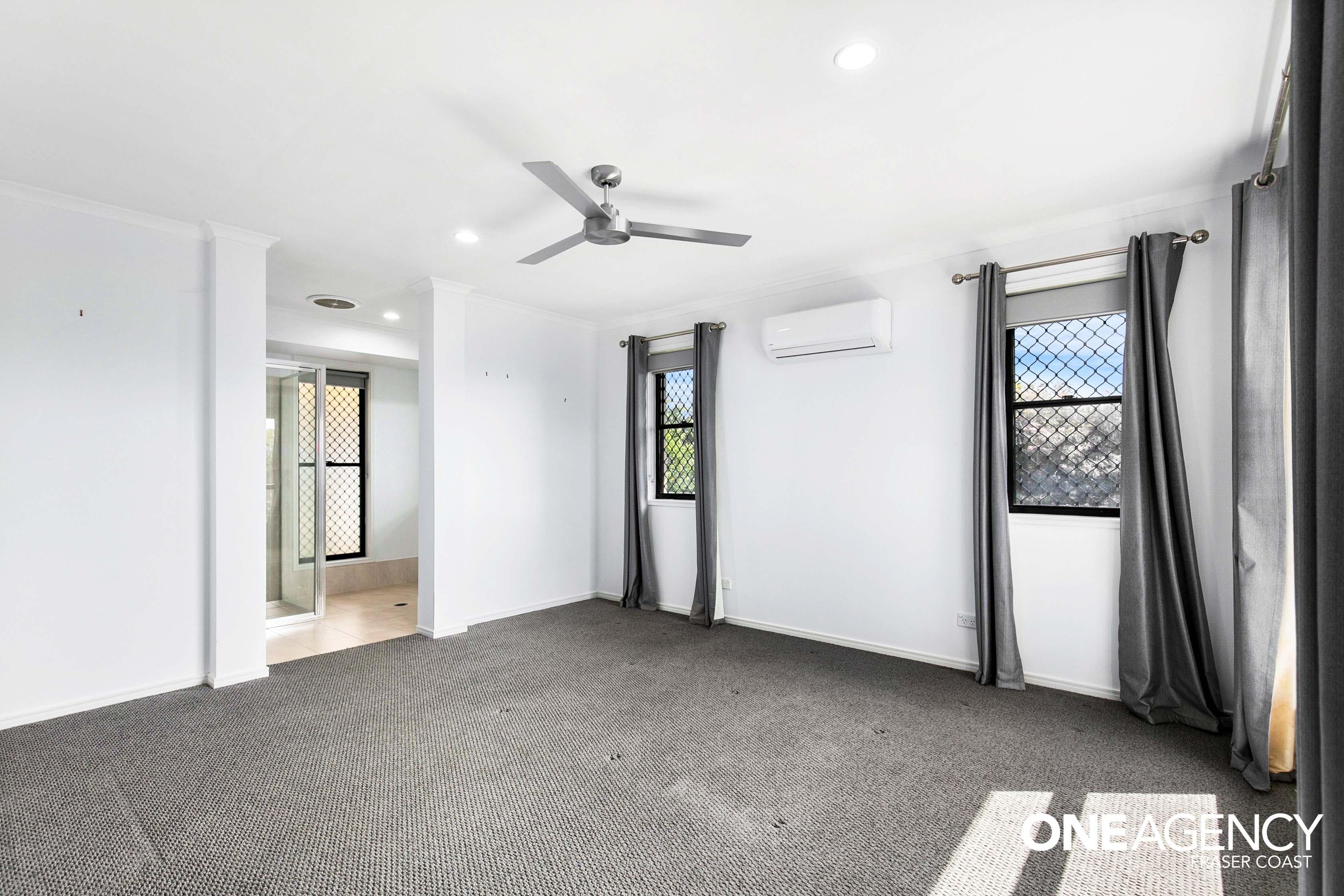 42 Lancaster Circuit, Urraween