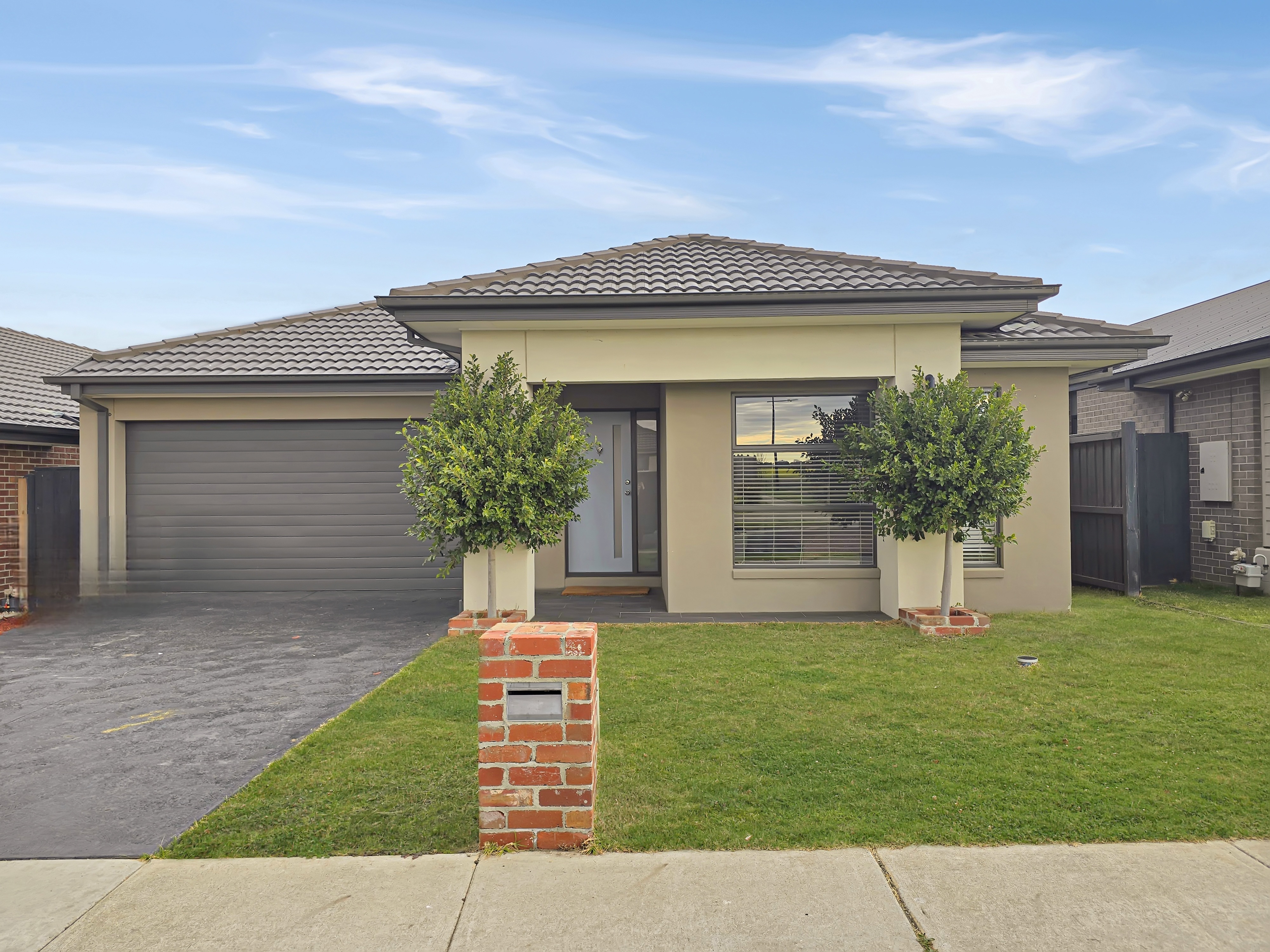 Listing image for 33 Snedden Street, ARMSTRONG CREEK  VIC  3217