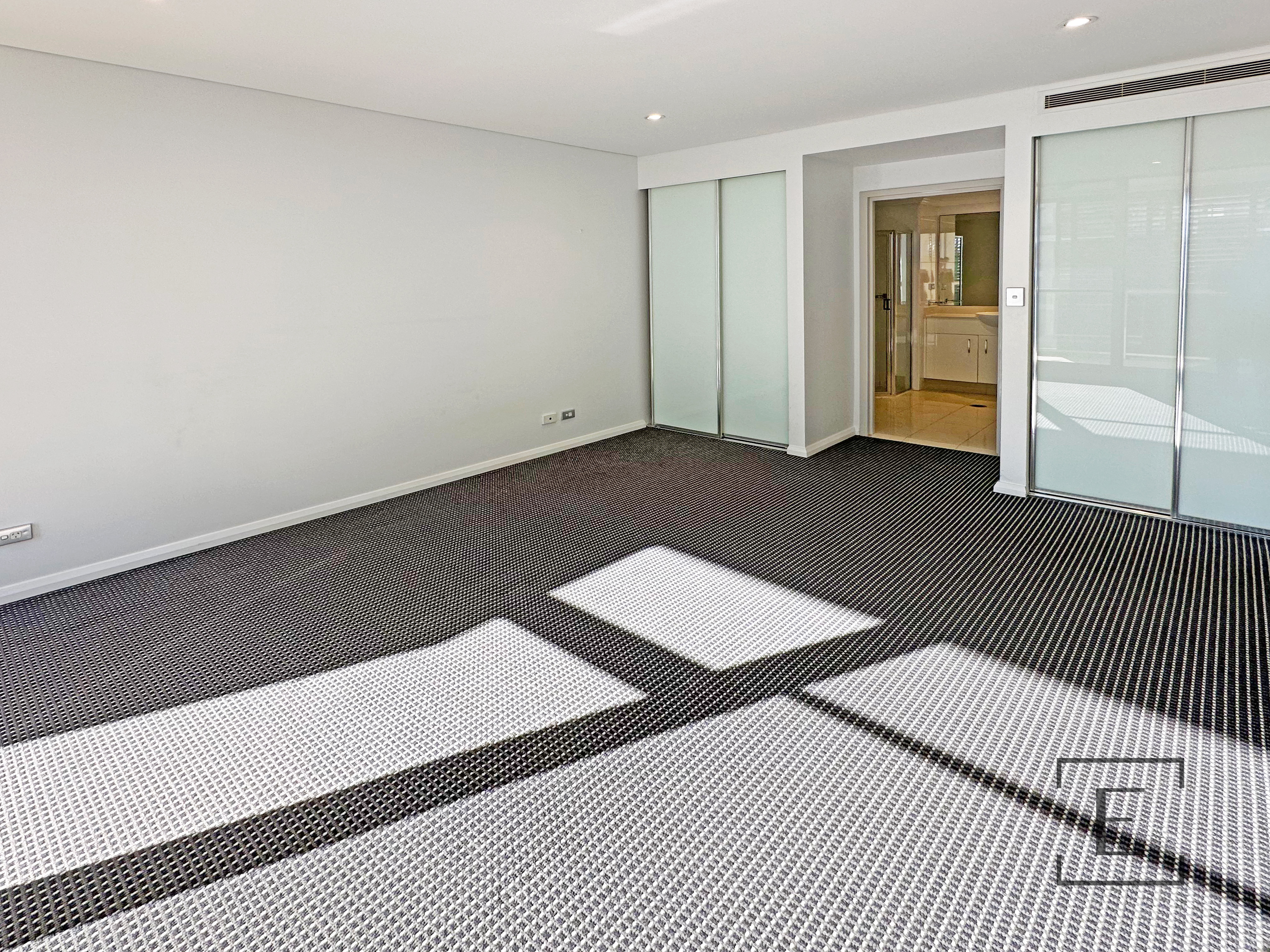 328 / 8 Lachlan Street, Waterloo