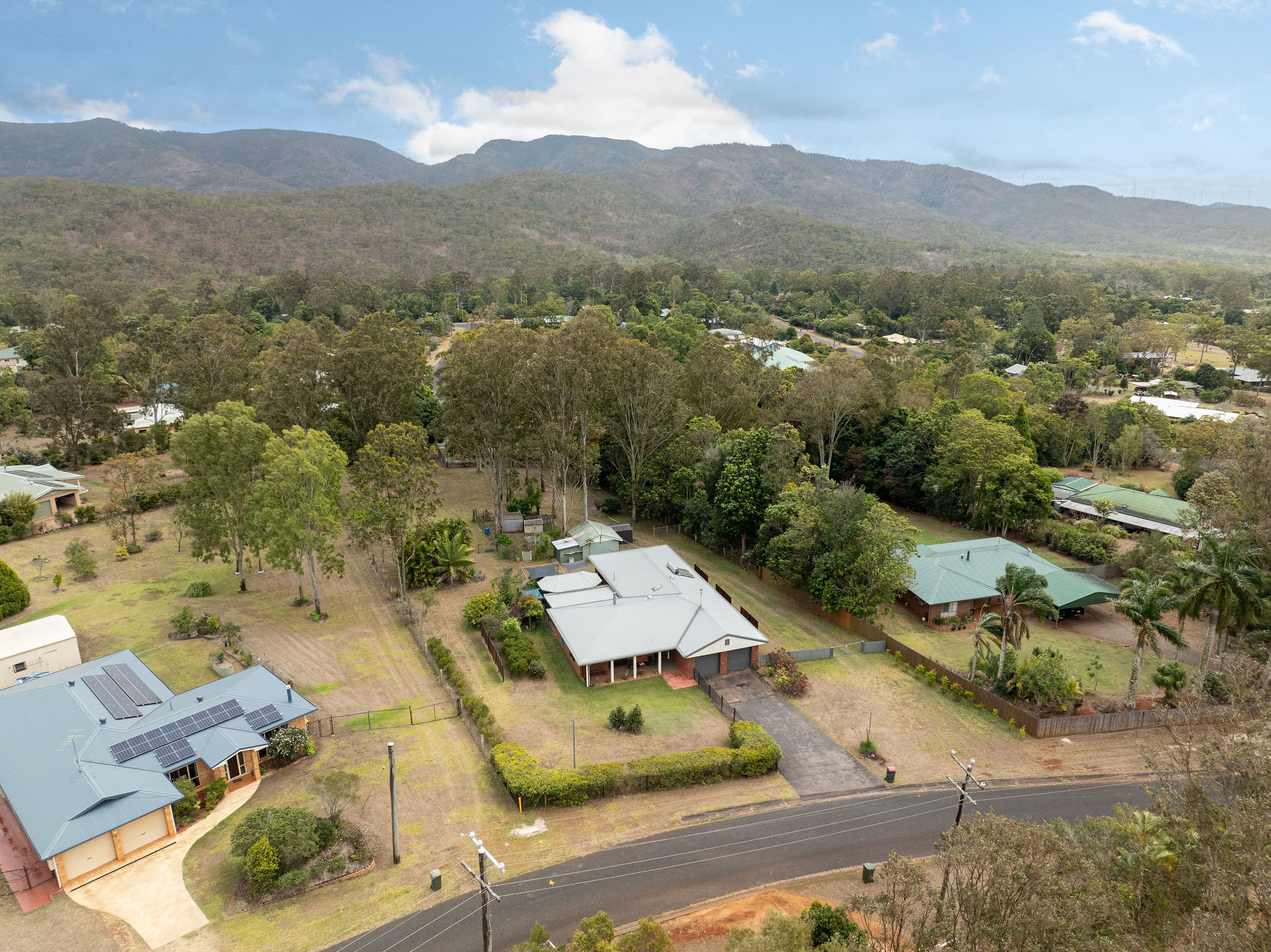 19  Newman Drive, Tolga