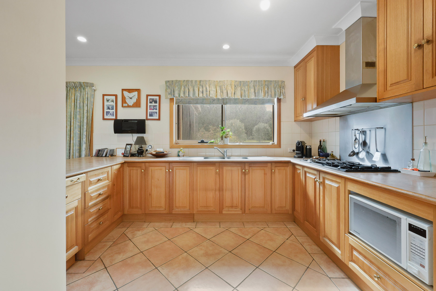 2 Old Coast Road, Low Head