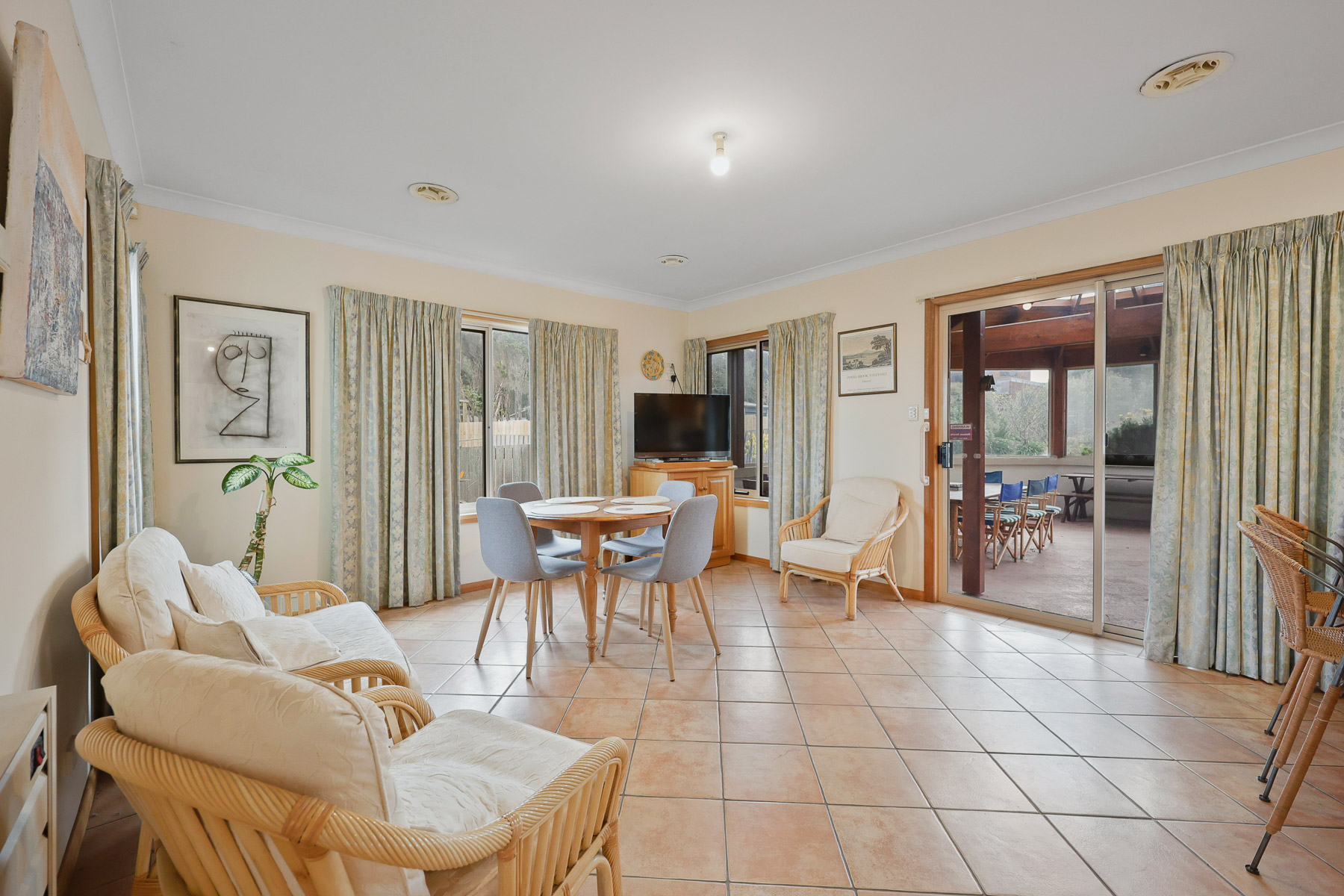 2 Old Coast Road, Low Head