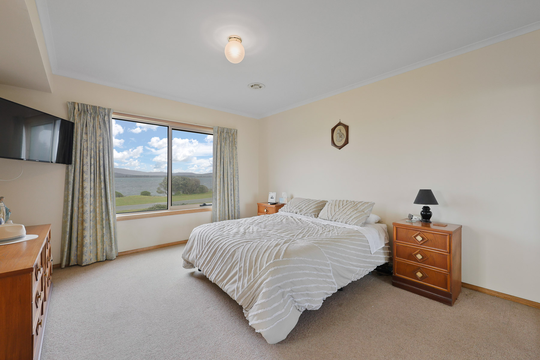 2 Old Coast Road, Low Head