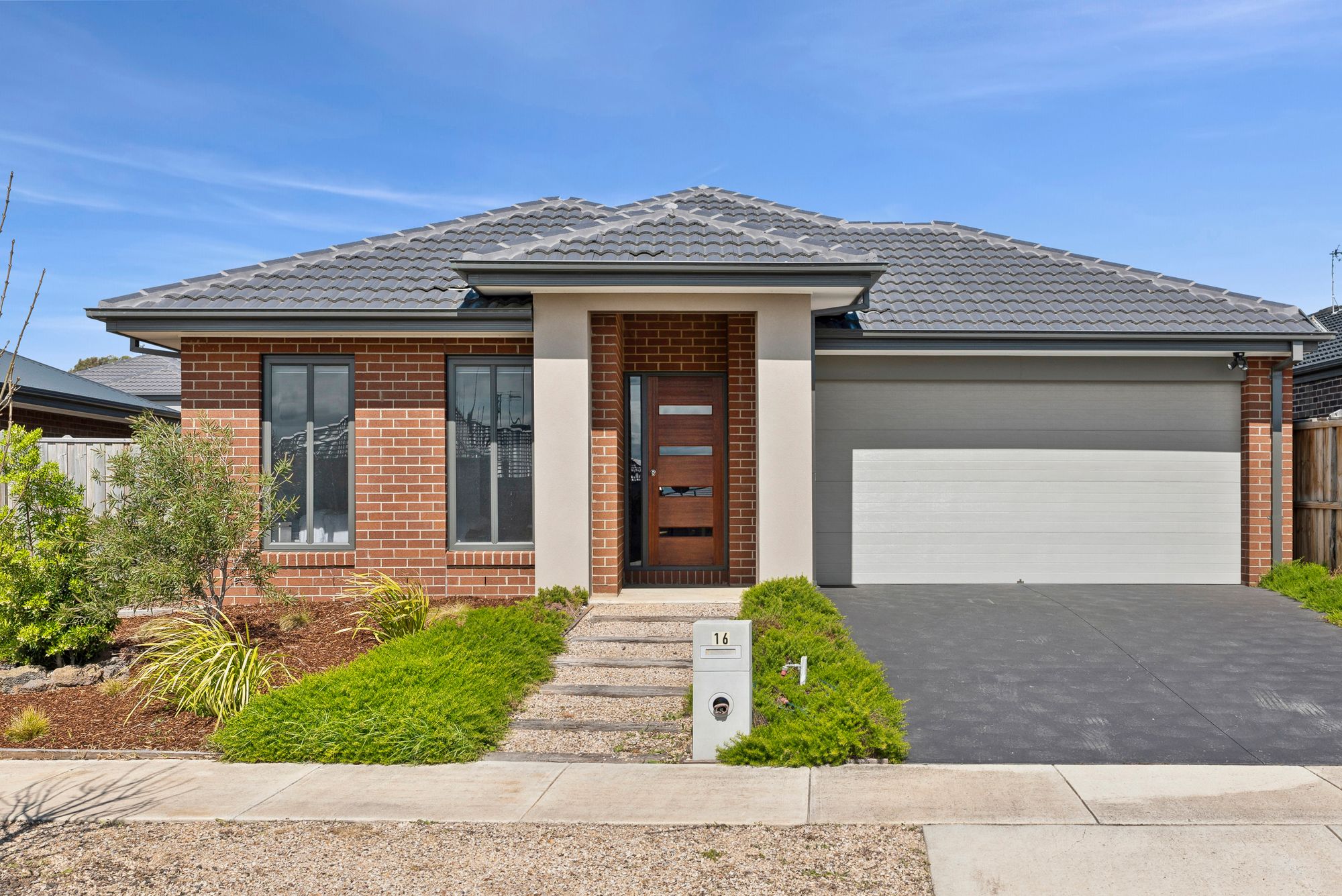 Listing image for 16 Lillrose Drive, CHARLEMONT  VIC  3217