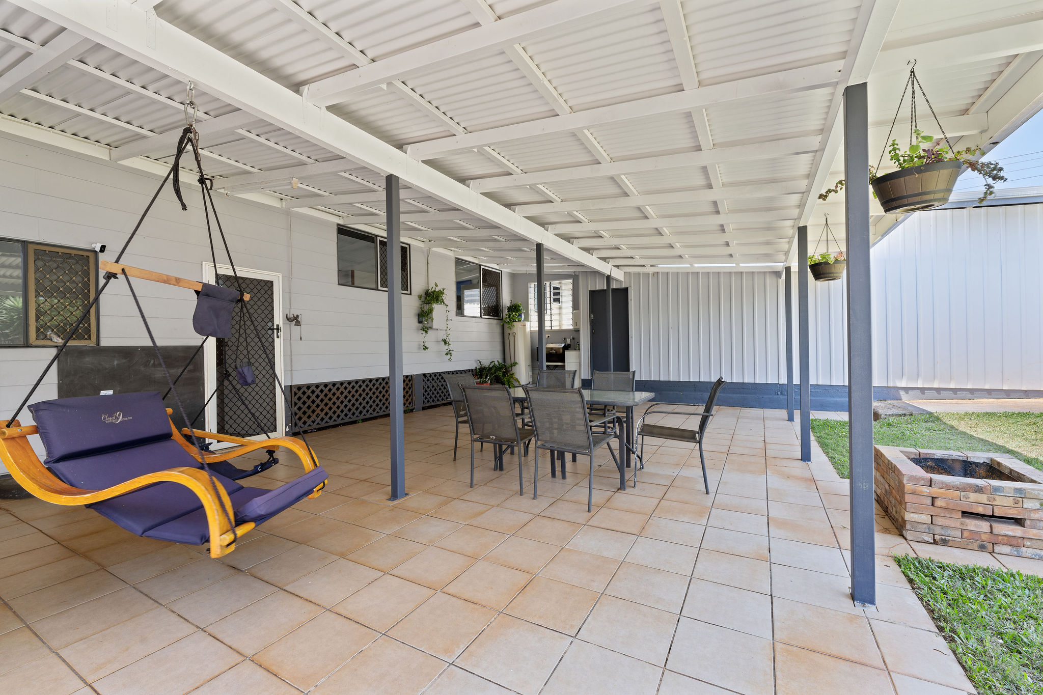 26 Kelly Street, Atherton