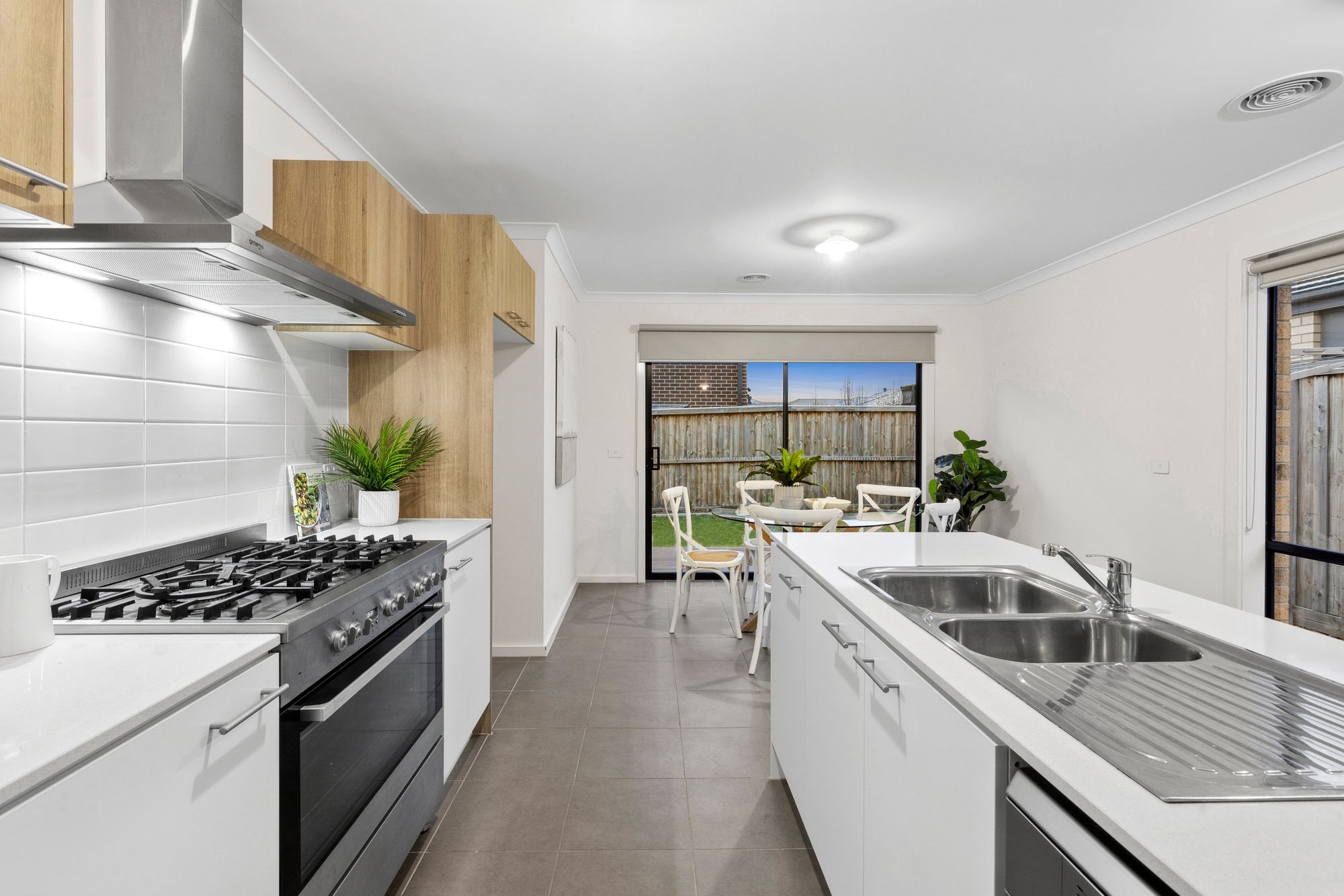 Listing image for 8 Ackerman Street, ARMSTRONG CREEK  VIC  3217