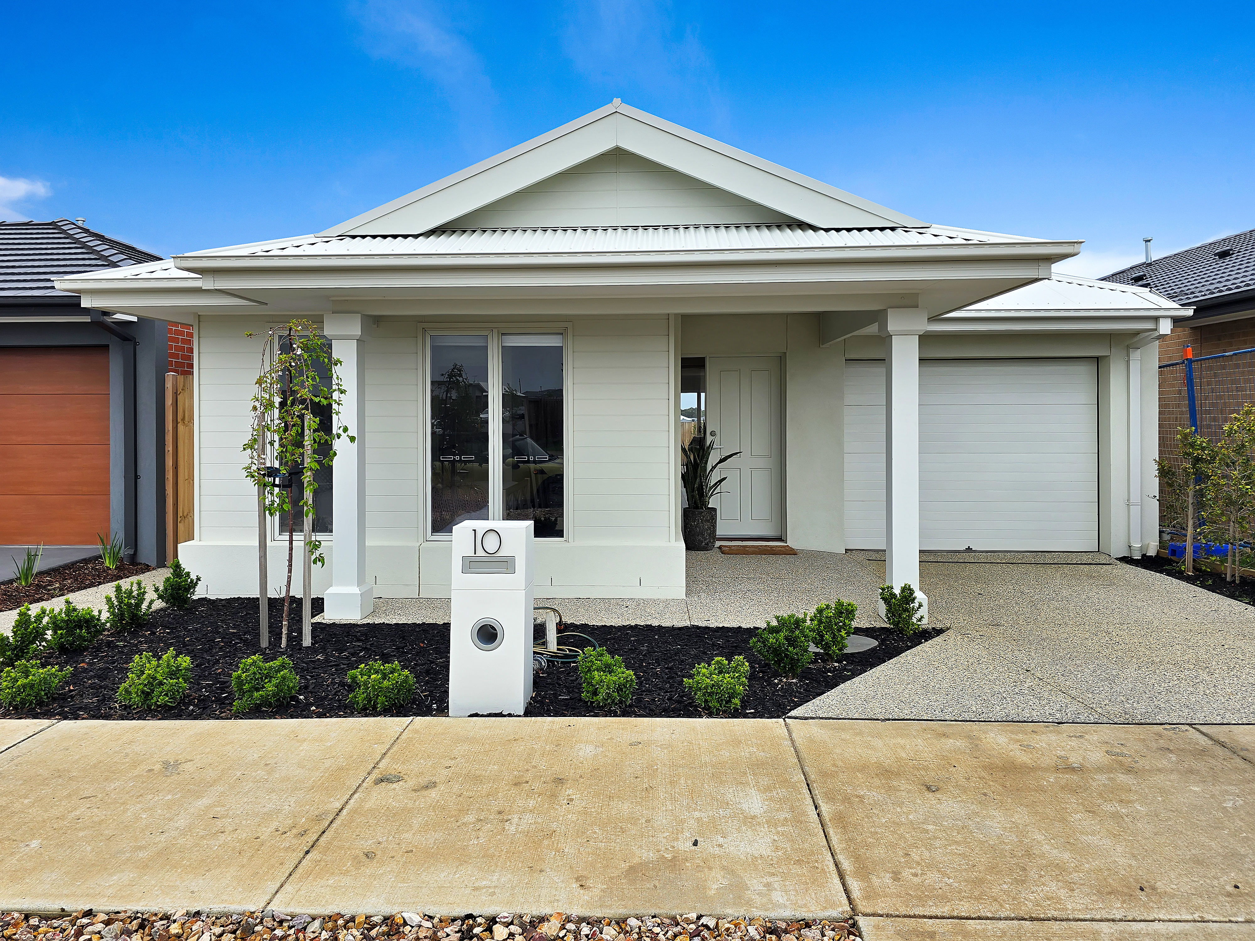 Listing image for 10 Withers Street, MOUNT DUNEED  VIC  3217