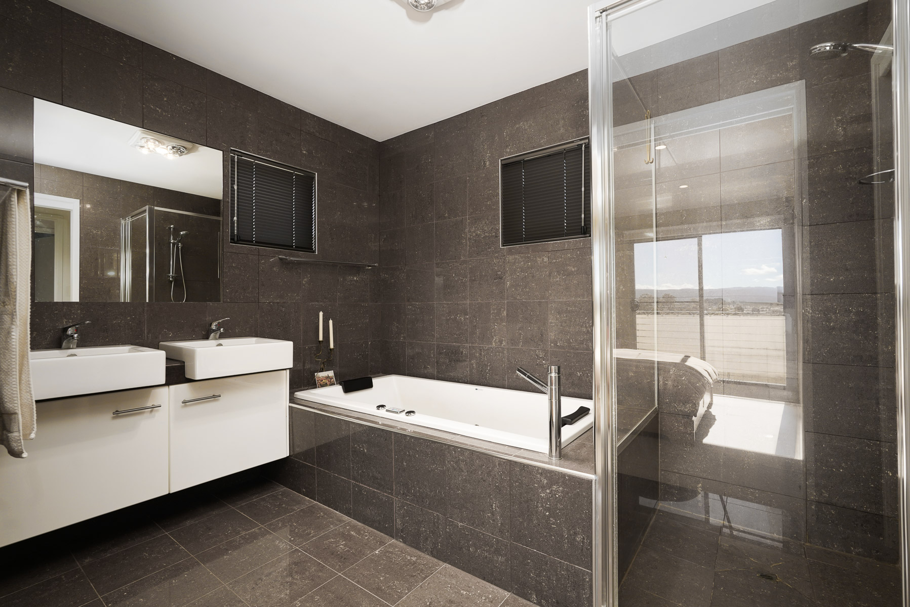 2 / 5 Adina Terrace, Kings Meadows