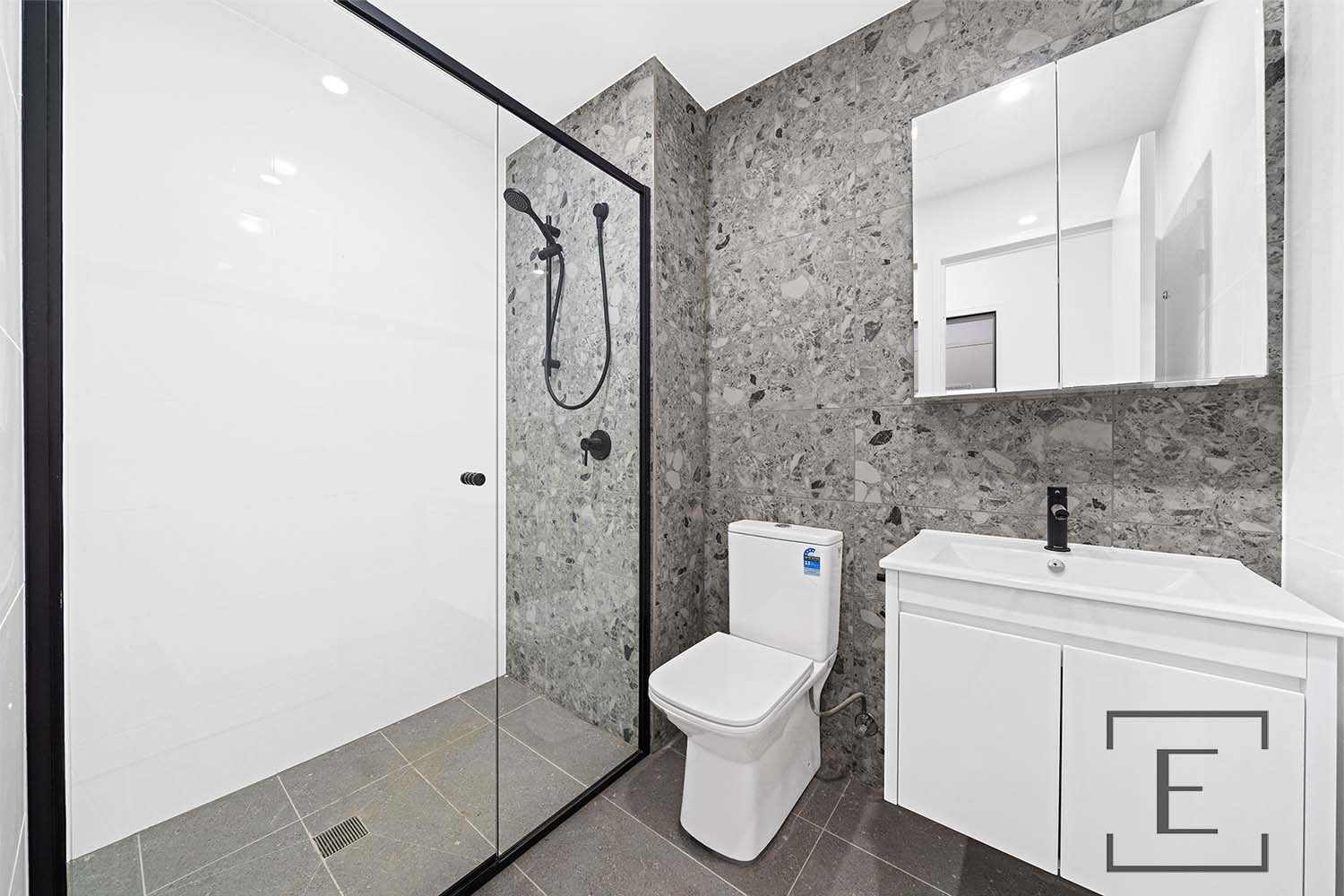 44 Henley Road, Homebush West