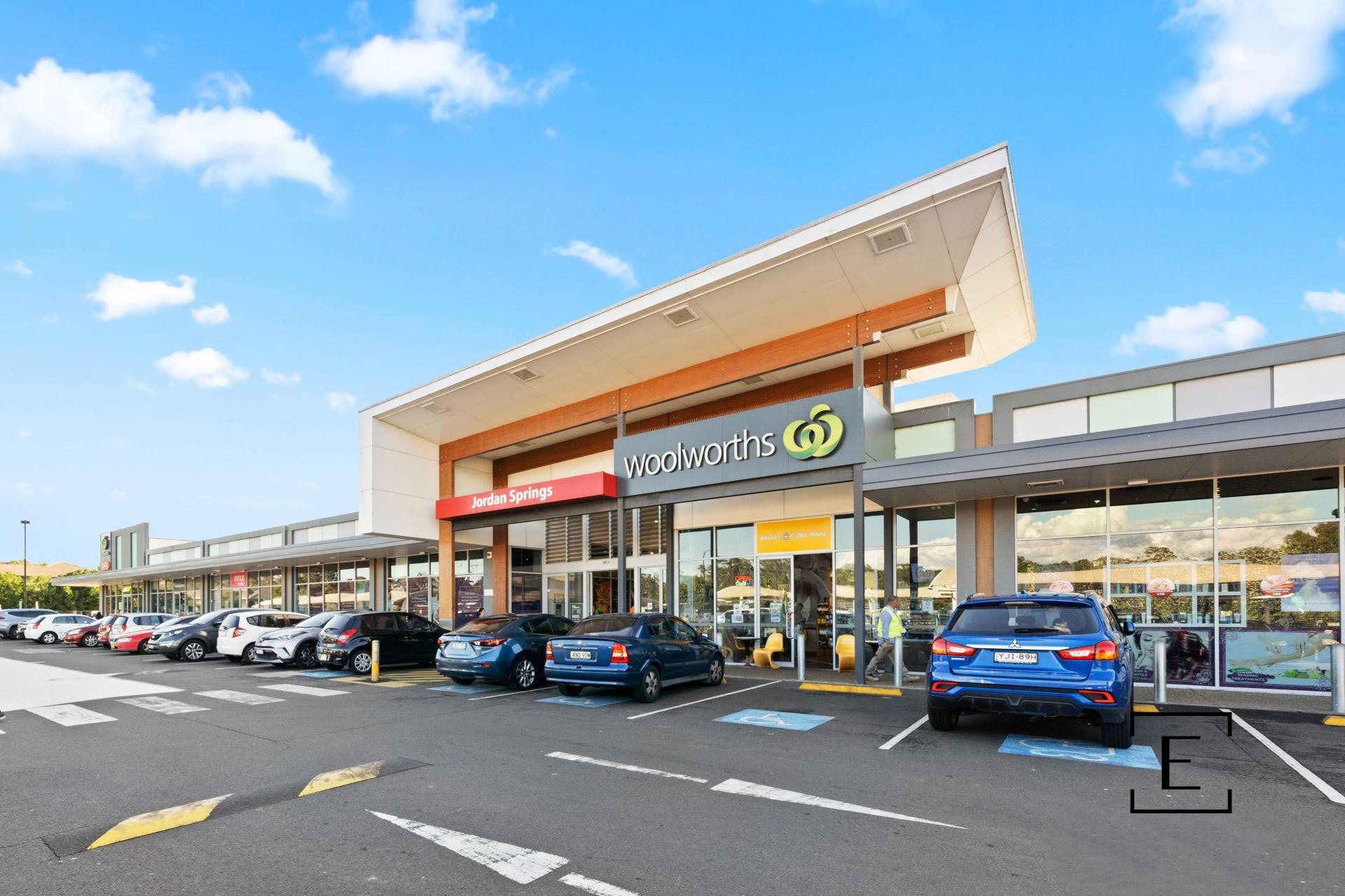 AG01 / 98 Lakeside Parade, Jordan Springs