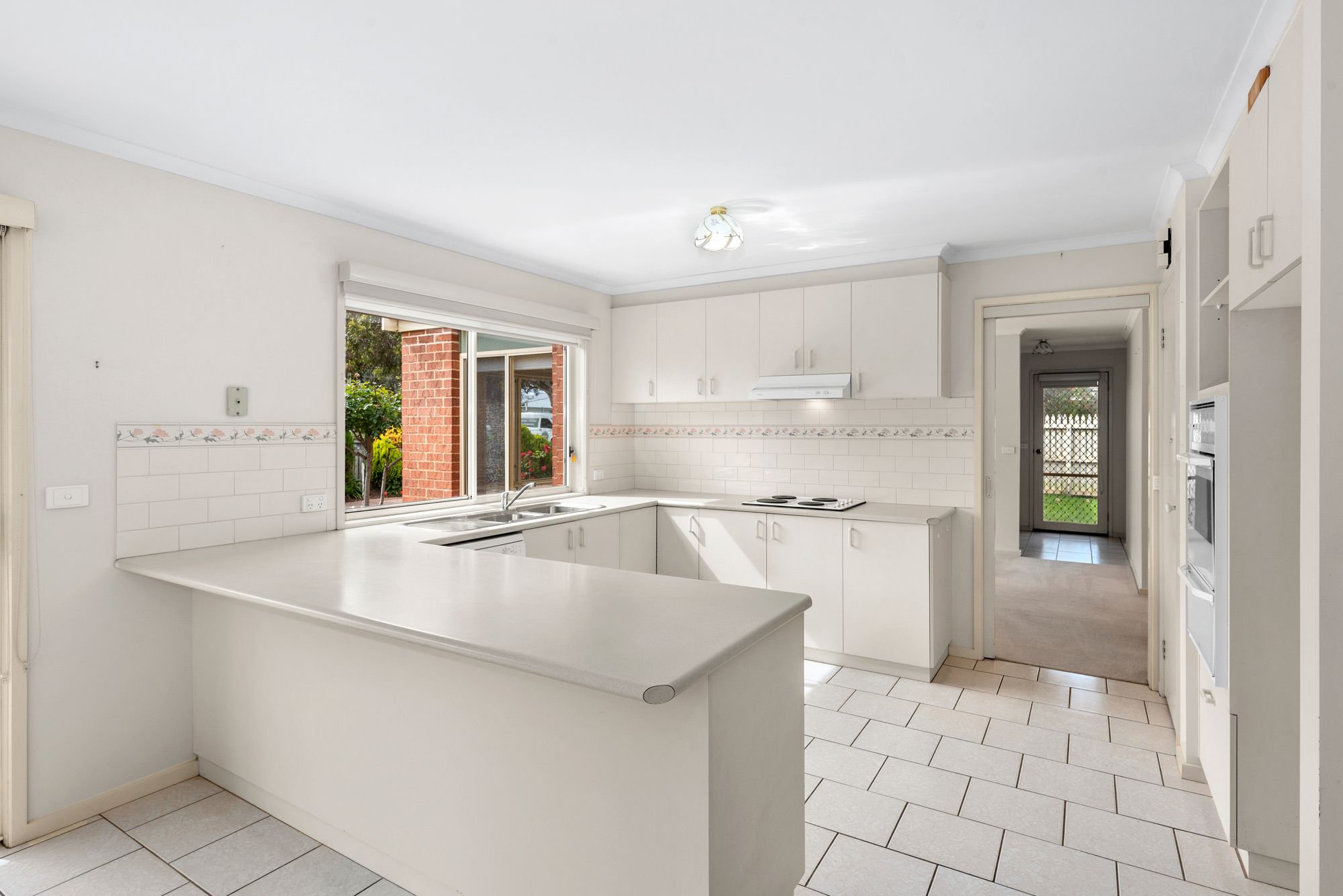 Listing image for 1/14 Bridge Road, BARWON HEADS  VIC  3227