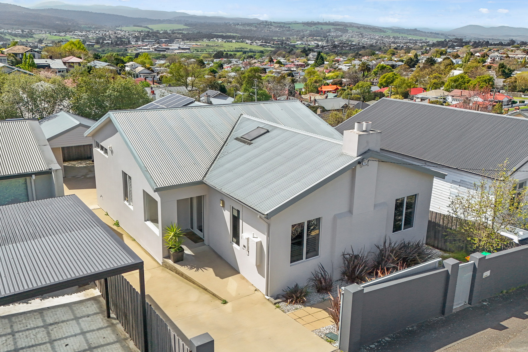 9 Raymond Street, East Launceston