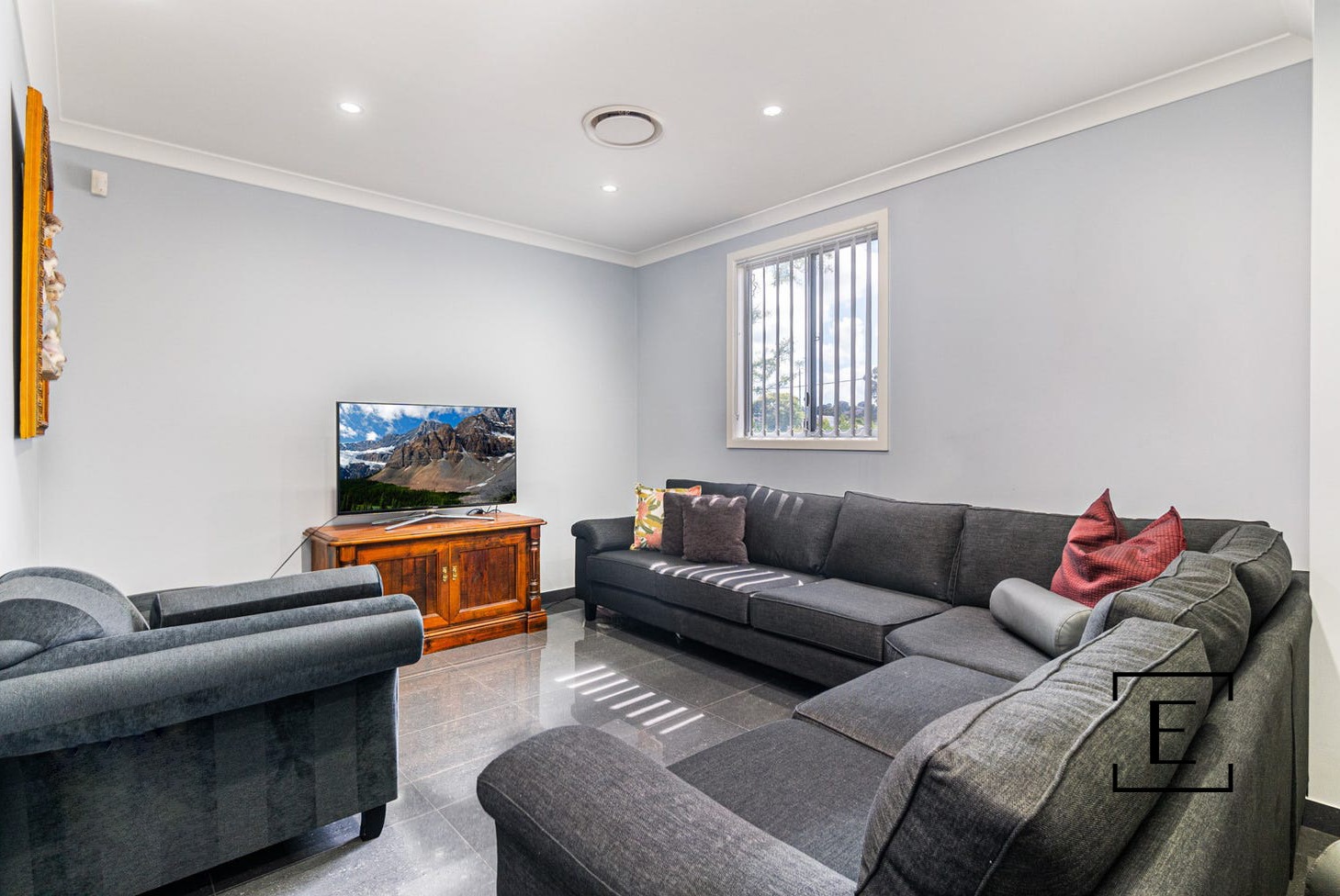 22 Wassell Street, Dundas