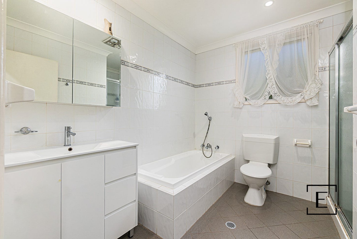 22 Wassell Street, Dundas