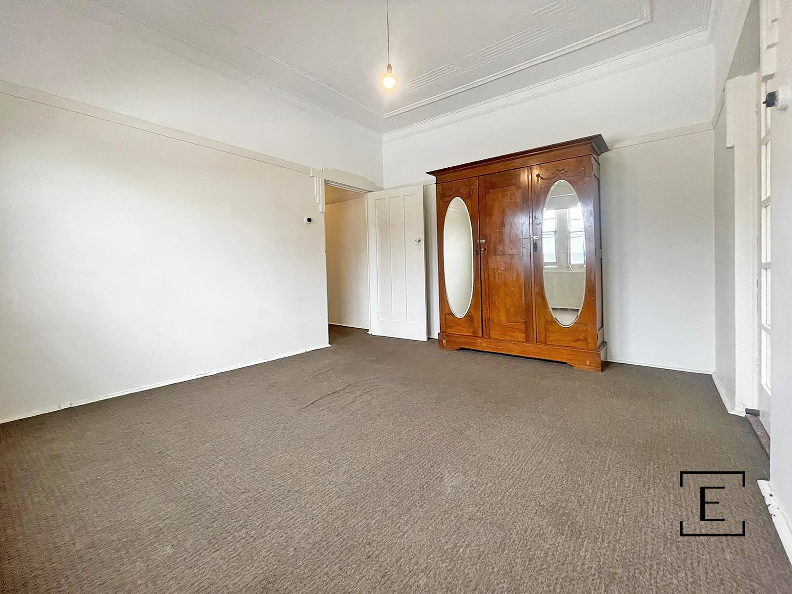 3 / 4 Park Road, Burwood