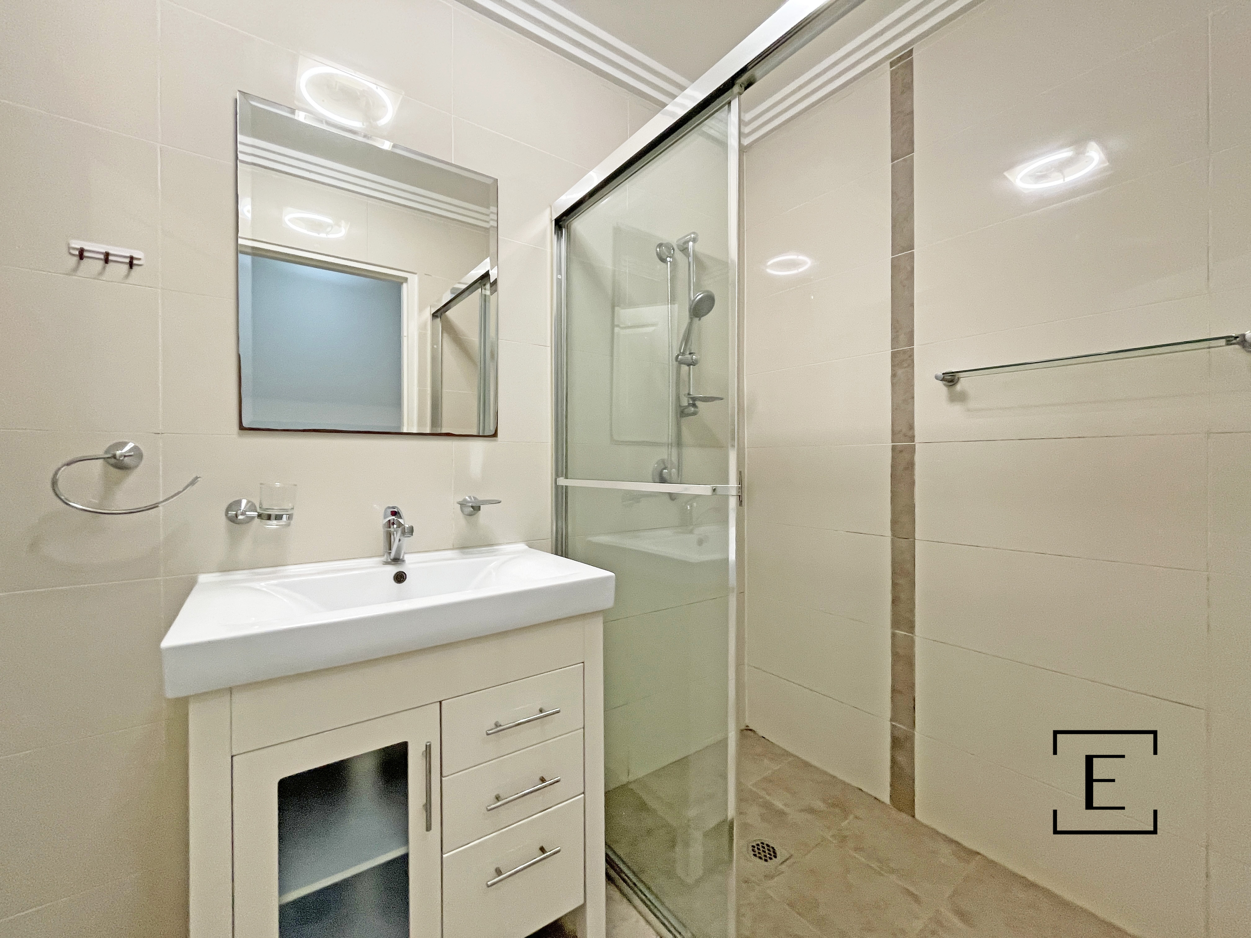 15 / 23-31 Hornsey Road, Homebush West