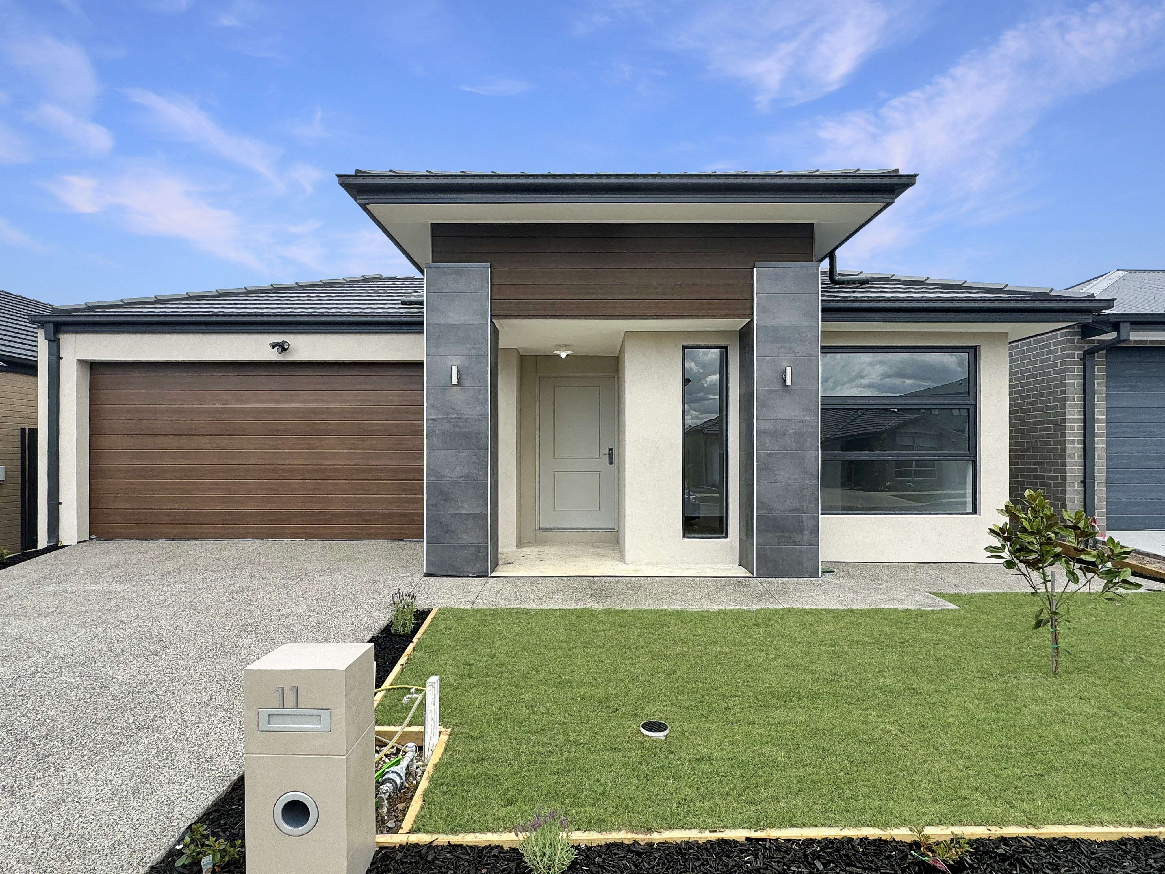 Listing image for 11 Allansford Crescent, ARMSTRONG CREEK  VIC  3217