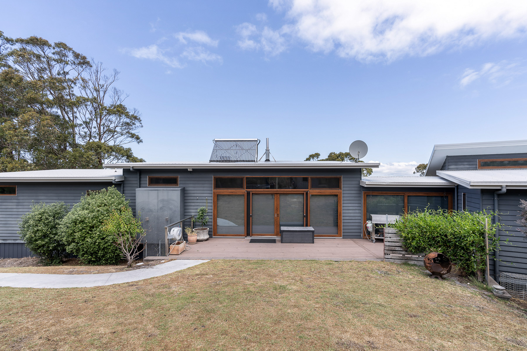 57A Franklin Parade, Lady Barron