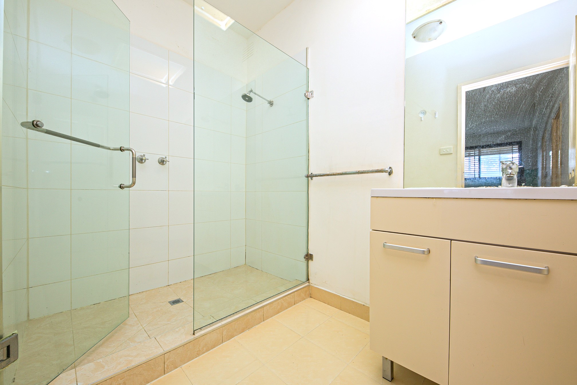 4 / 7 Station Street, Mentone