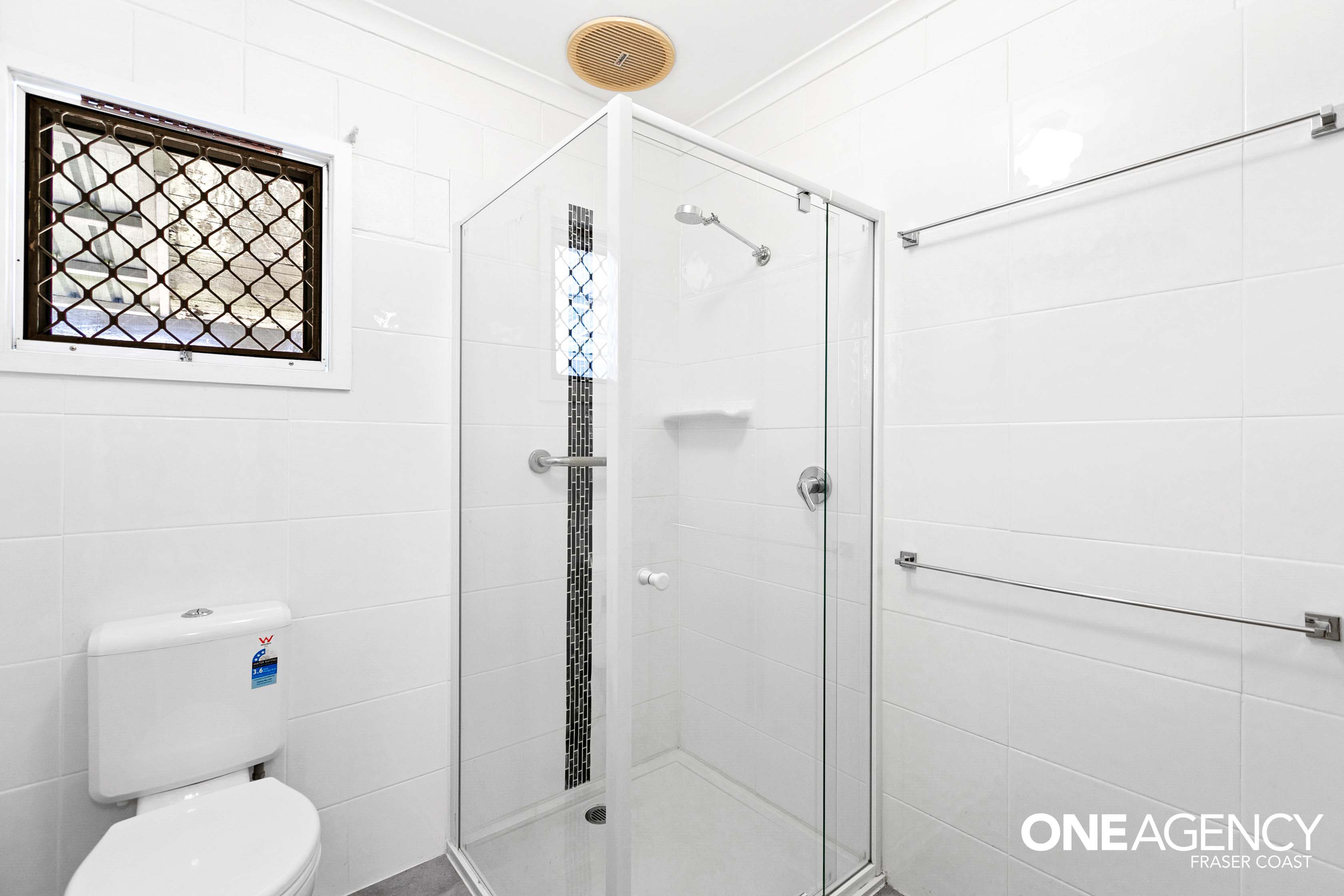 21 Cooloola Crescent, Urangan