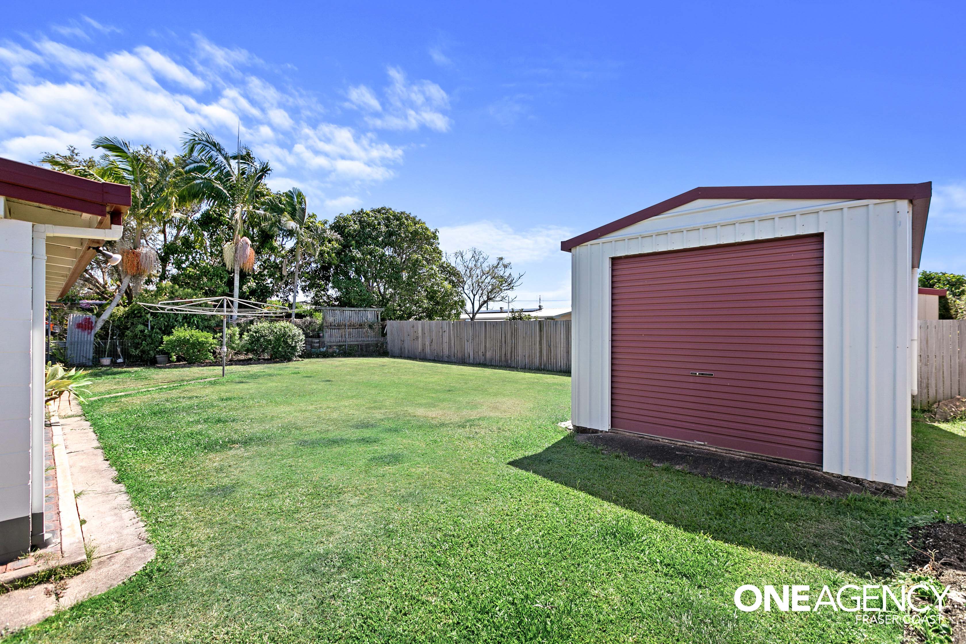 21 Cooloola Crescent, Urangan