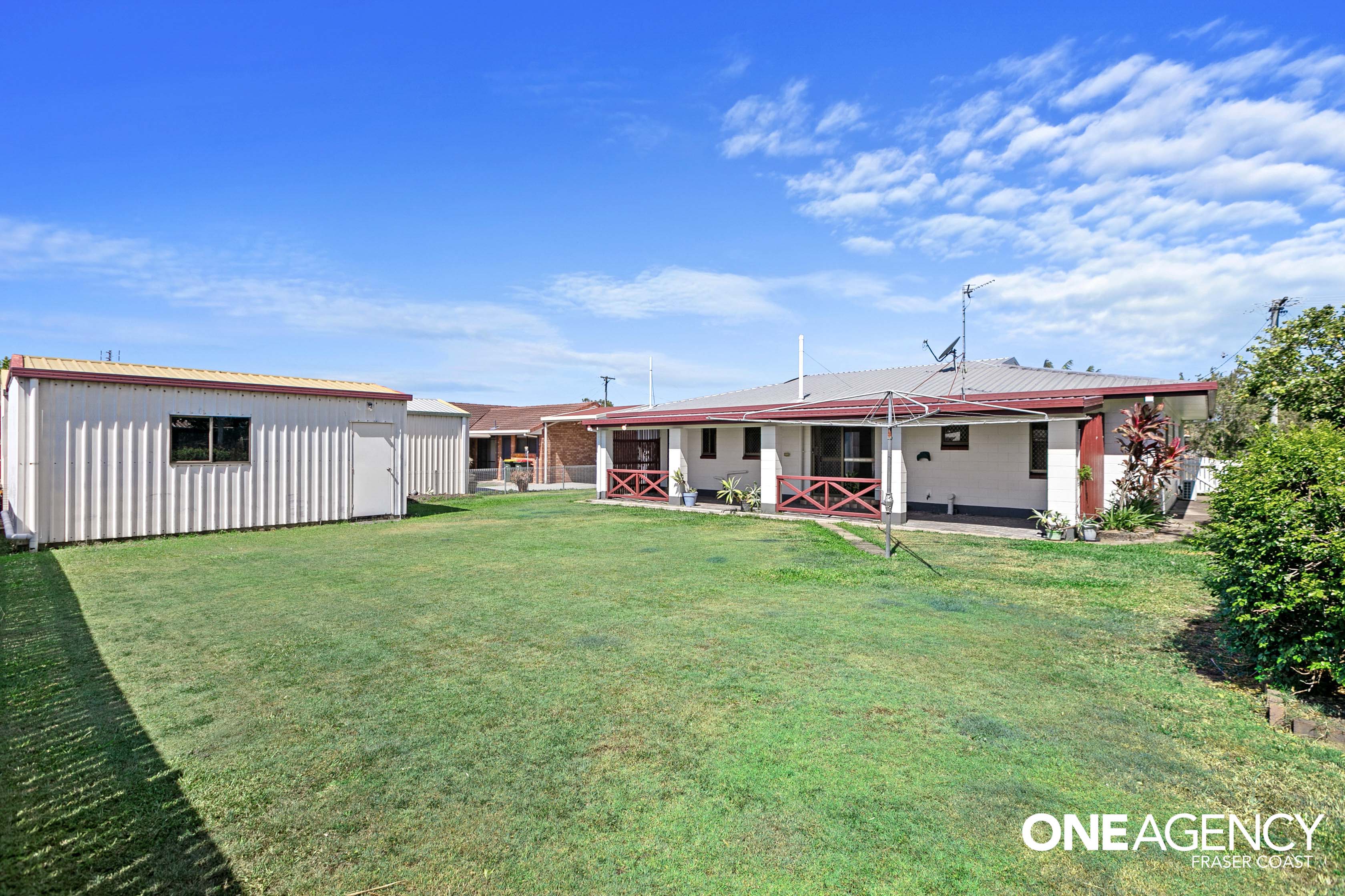 21 Cooloola Crescent, Urangan
