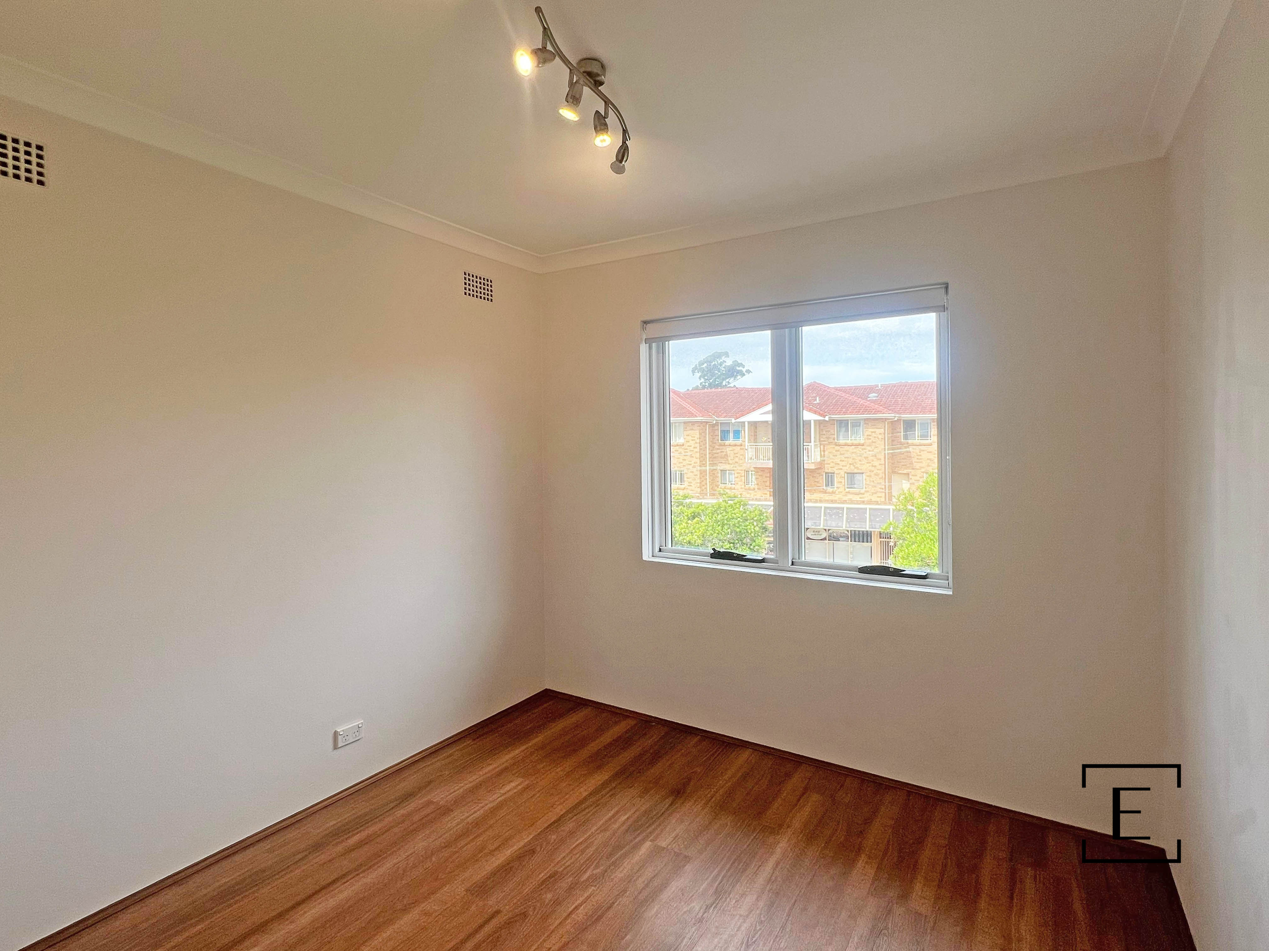 6 / 74A Queen Street, Concord West