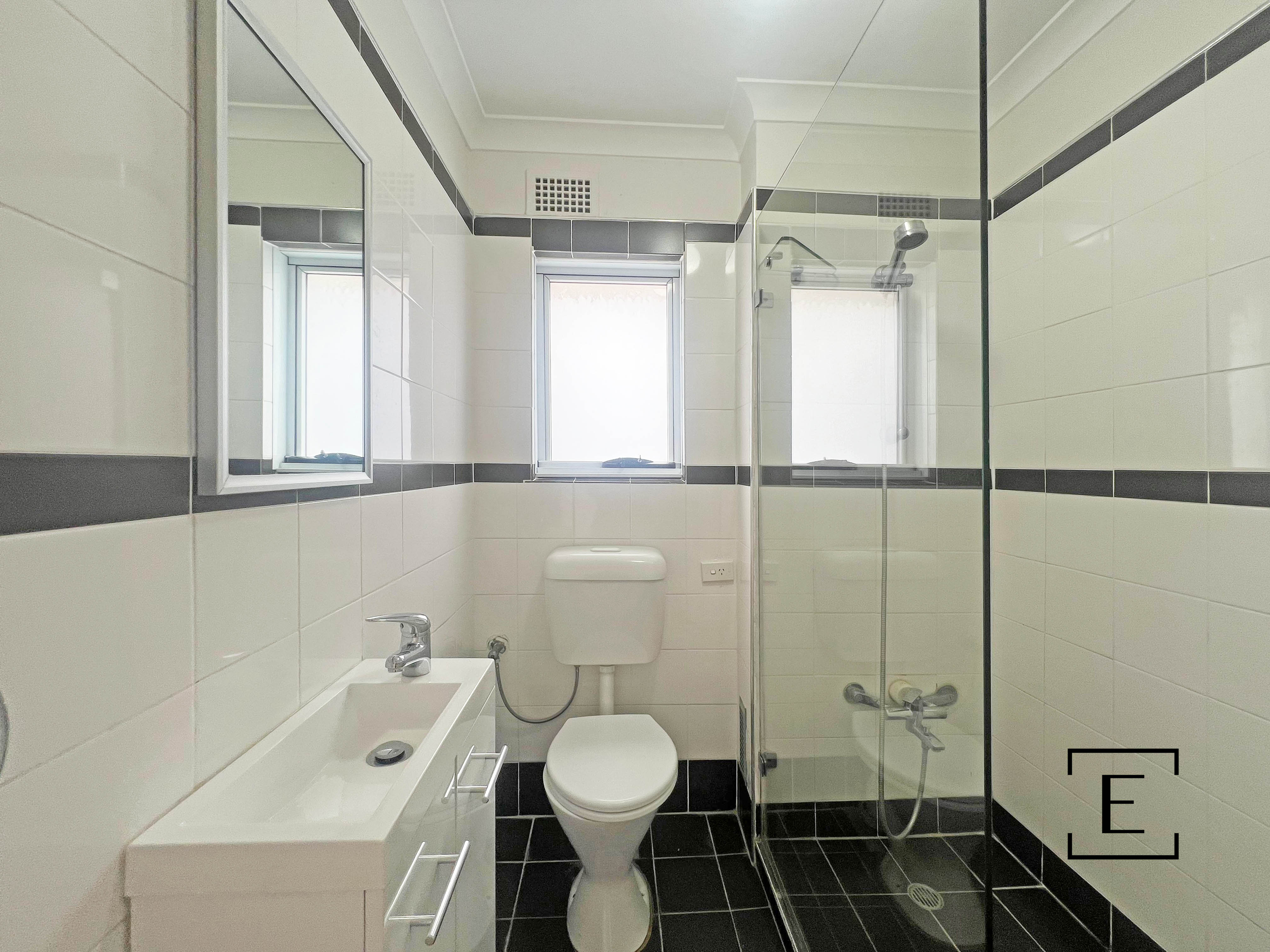 6 / 74A Queen Street, Concord West