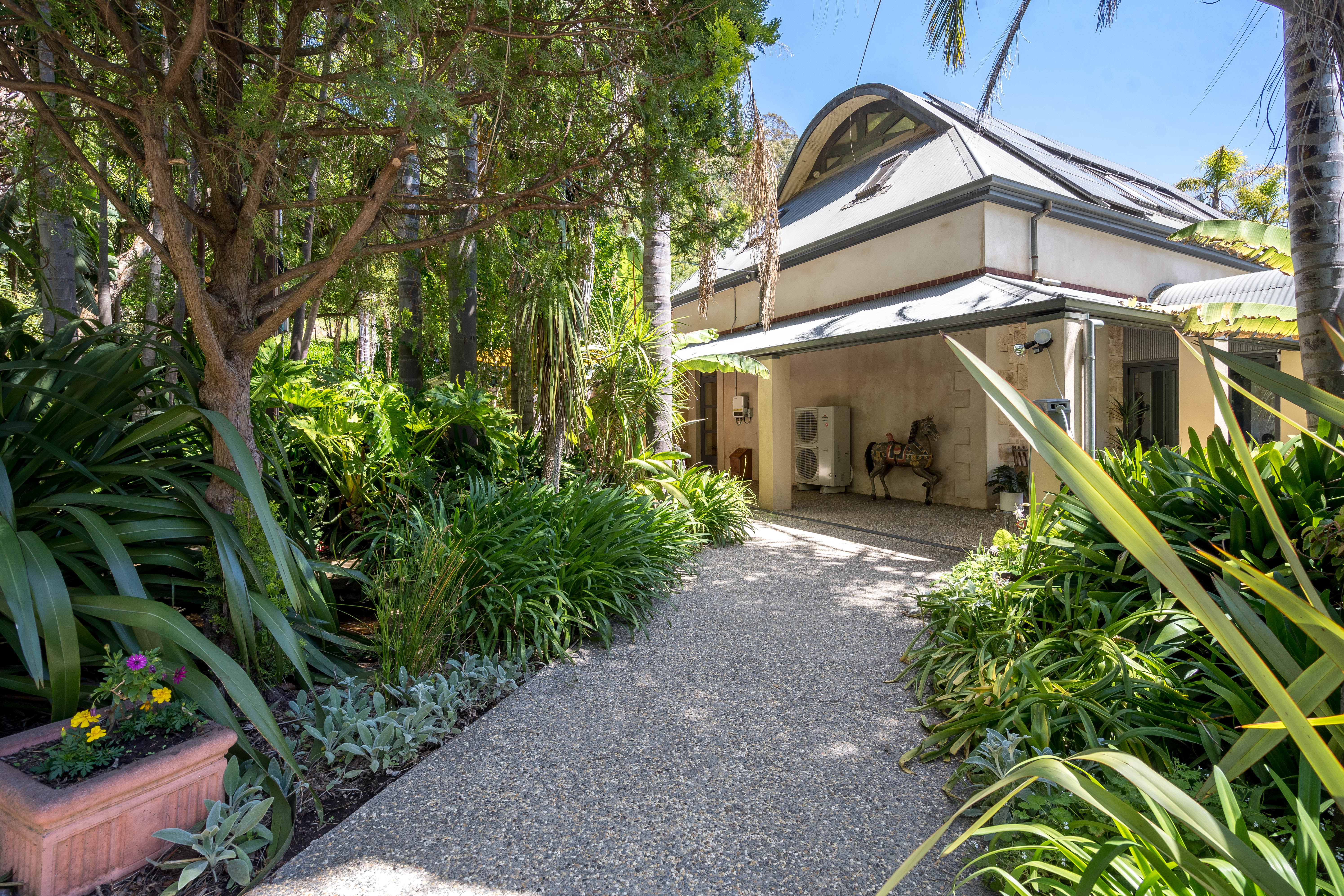 981B Montacute Road, Montacute