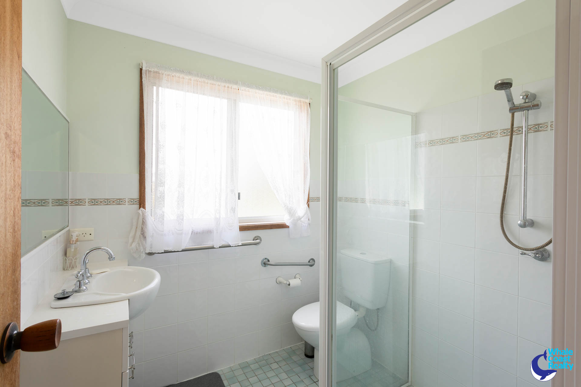 2 Tower Lane, North Narooma