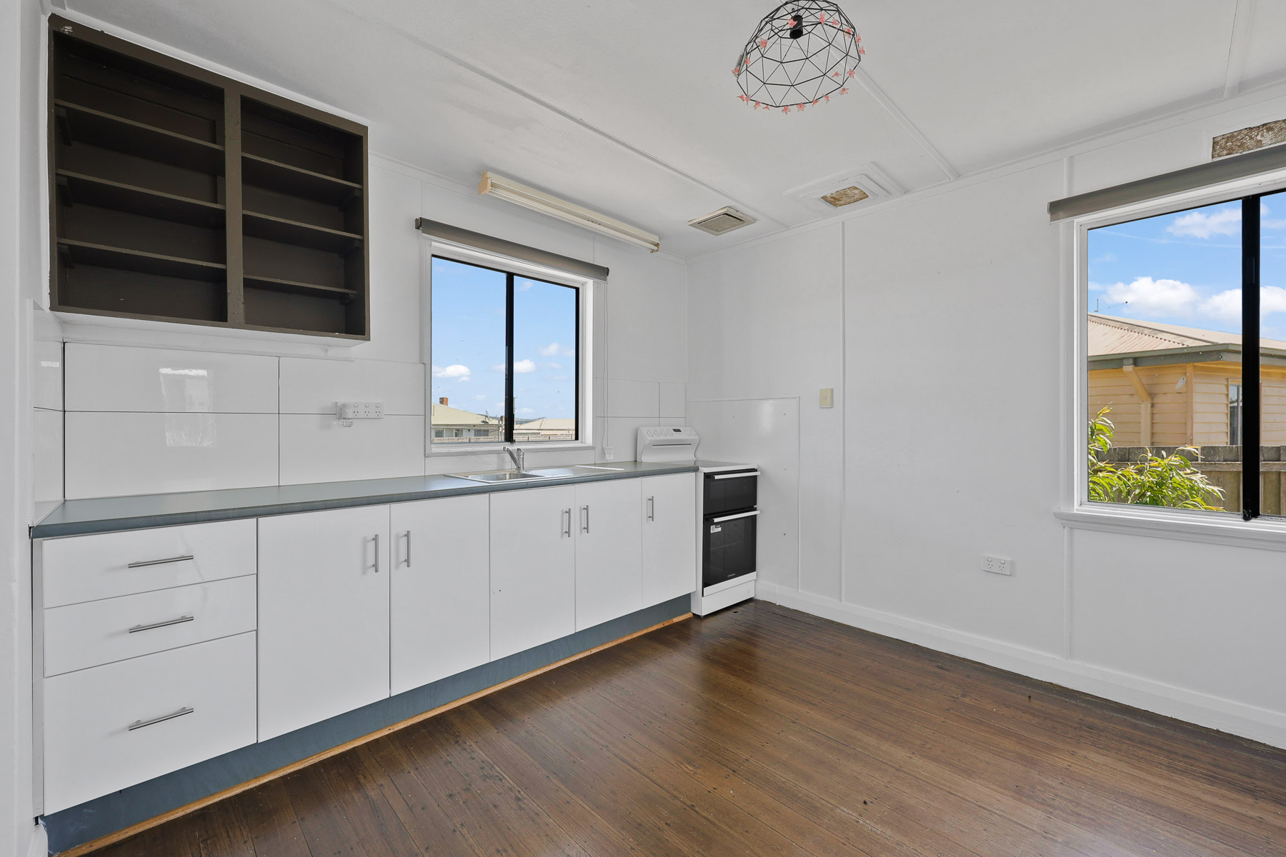 9 Grindrod Avenue, George Town