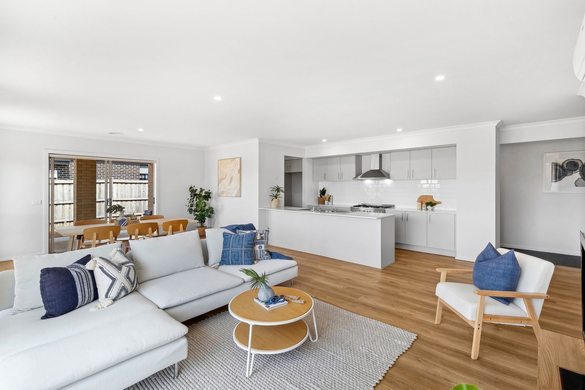 Listing image for 27 Mattnick Boulevard, CHARLEMONT  VIC  3217