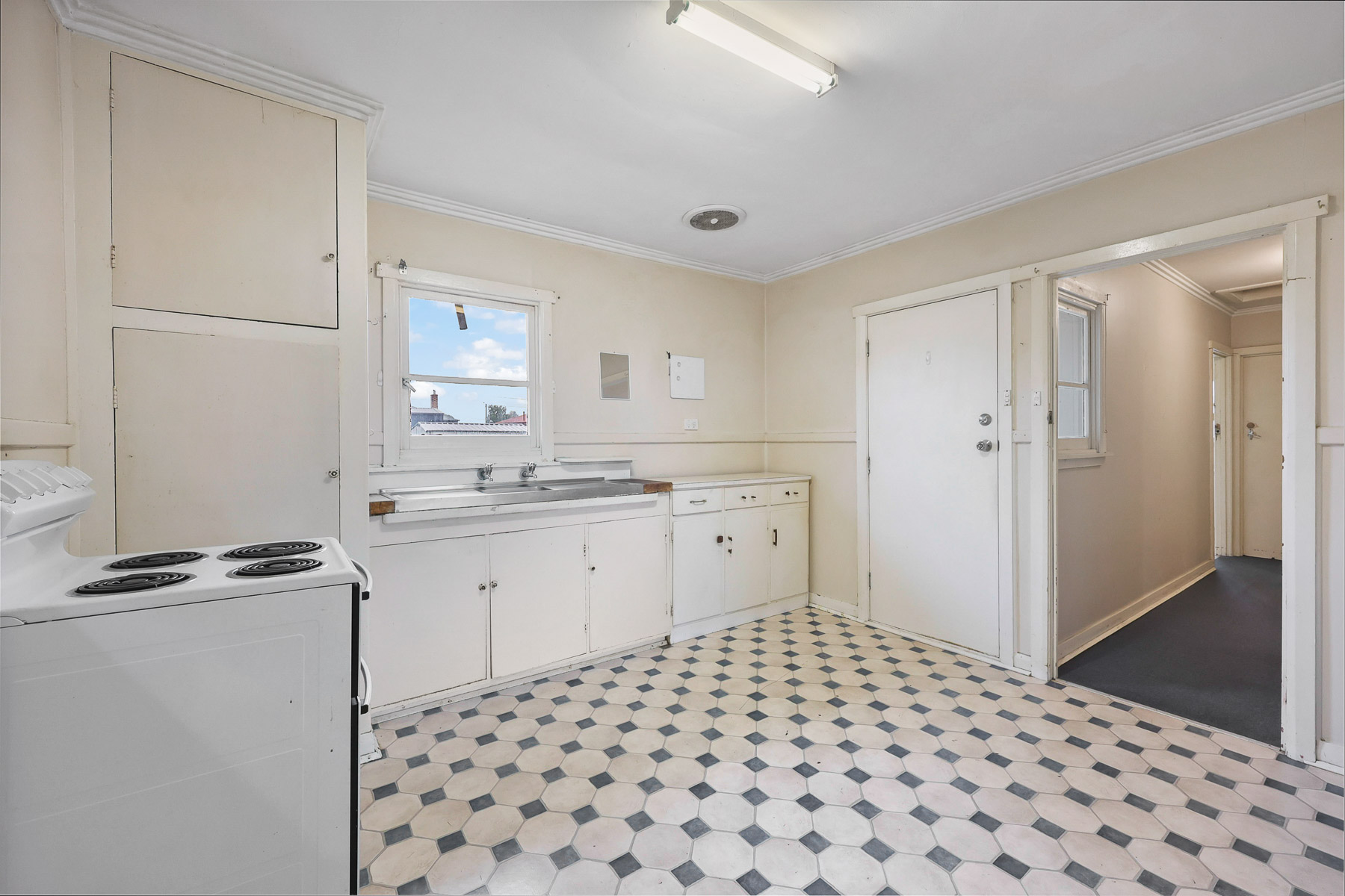 128 Macquarie Street, George Town