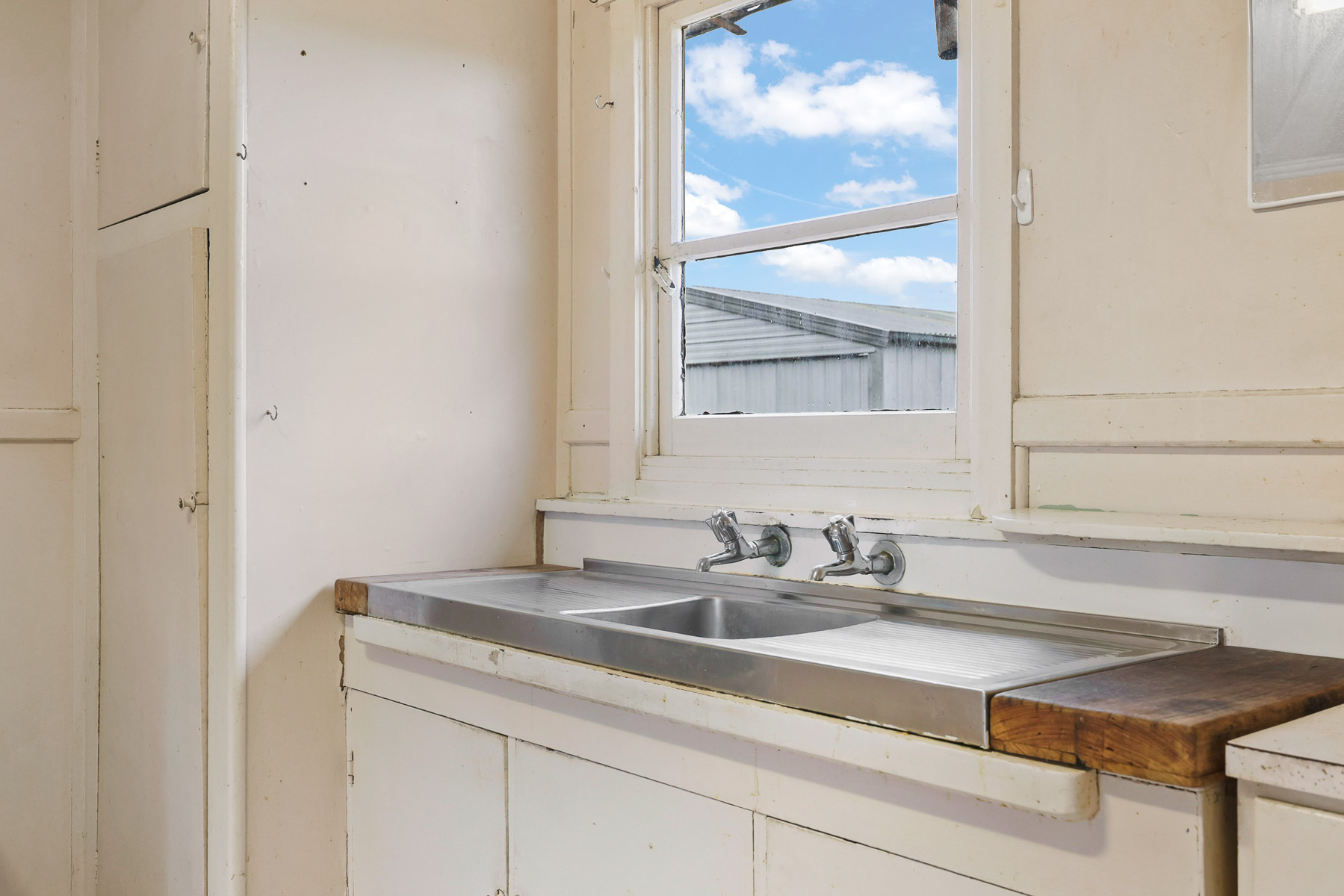 128 Macquarie Street, George Town