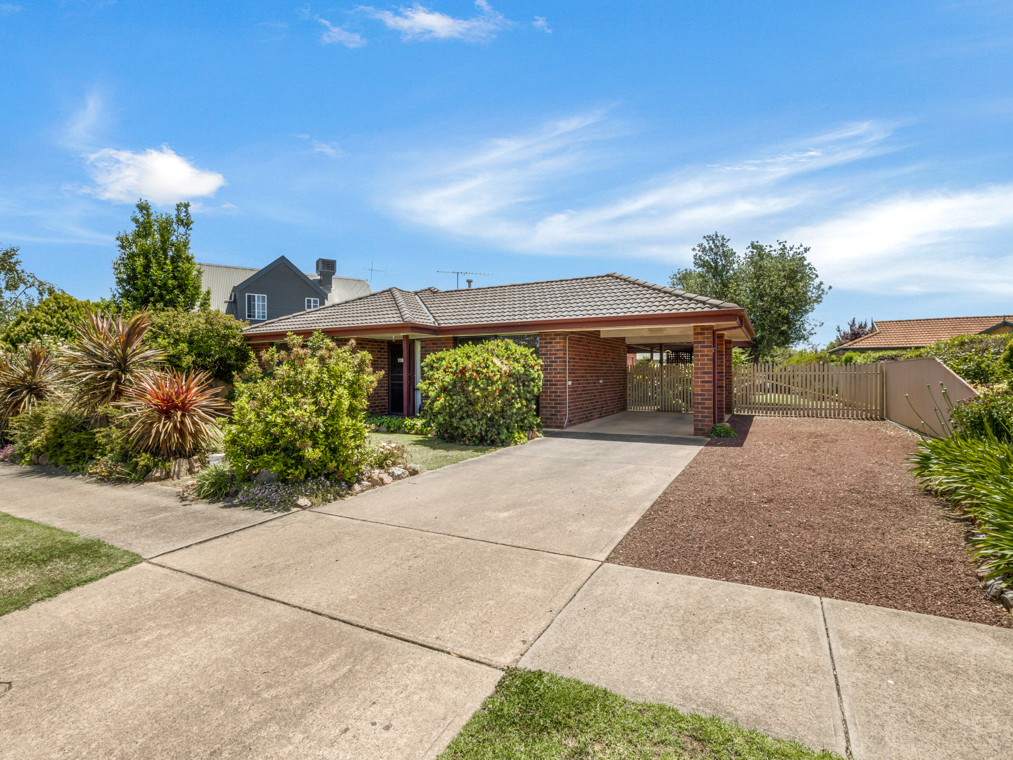13 Albert Court, Wangaratta