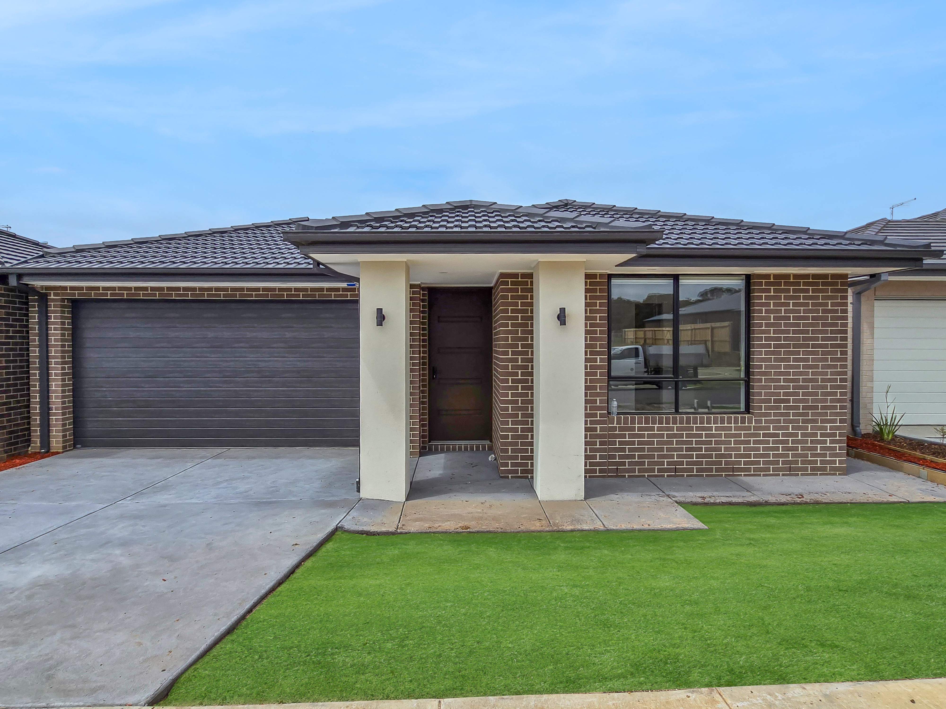 Listing image for 18 Paradise Circuit, ARMSTRONG CREEK  VIC  3217