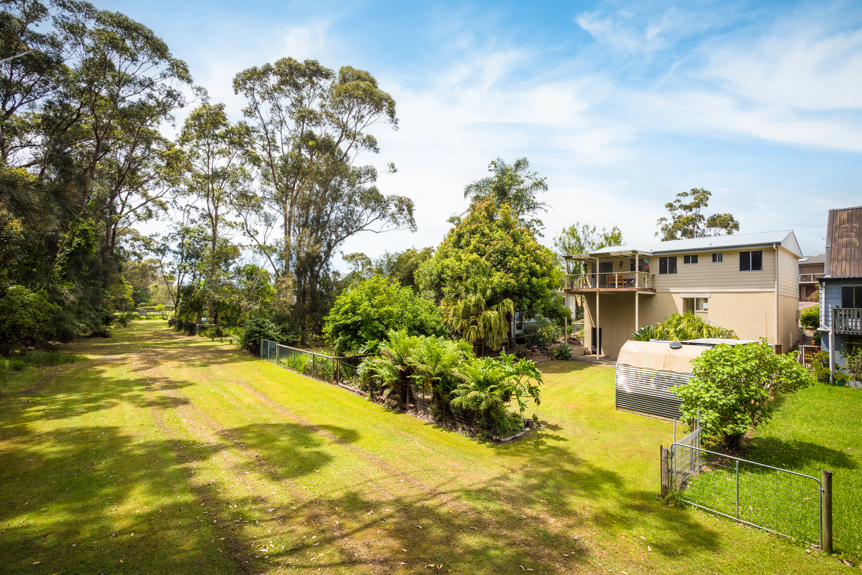 39 Lakeside Drive, Kianga