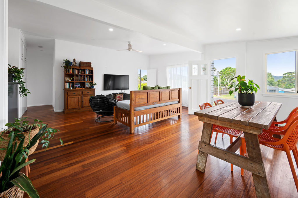 21 Viola Street, Atherton