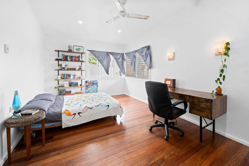 21 Viola Street, Atherton