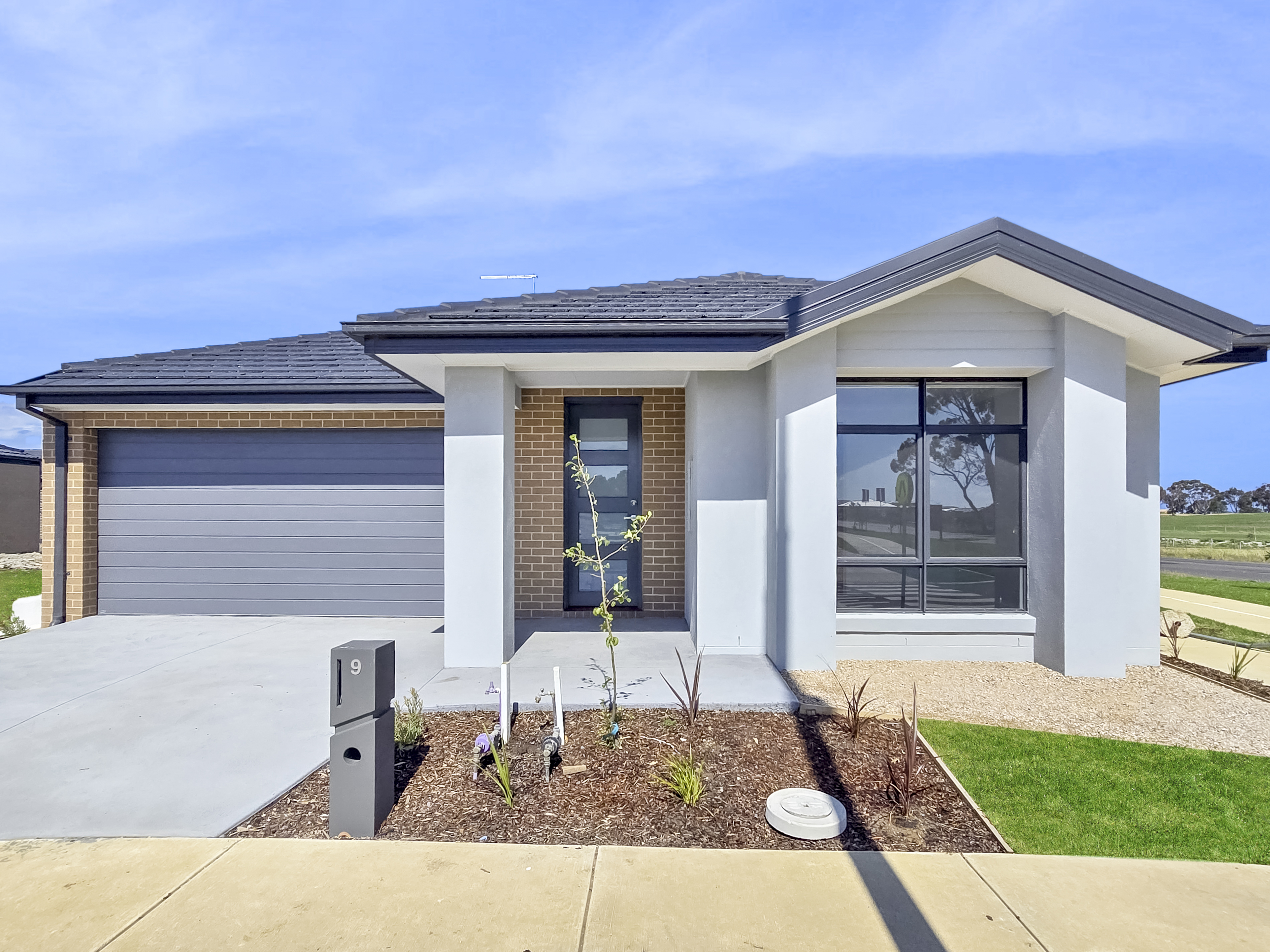 Listing image for 9 Pythais Way, CHARLEMONT  VIC  3217