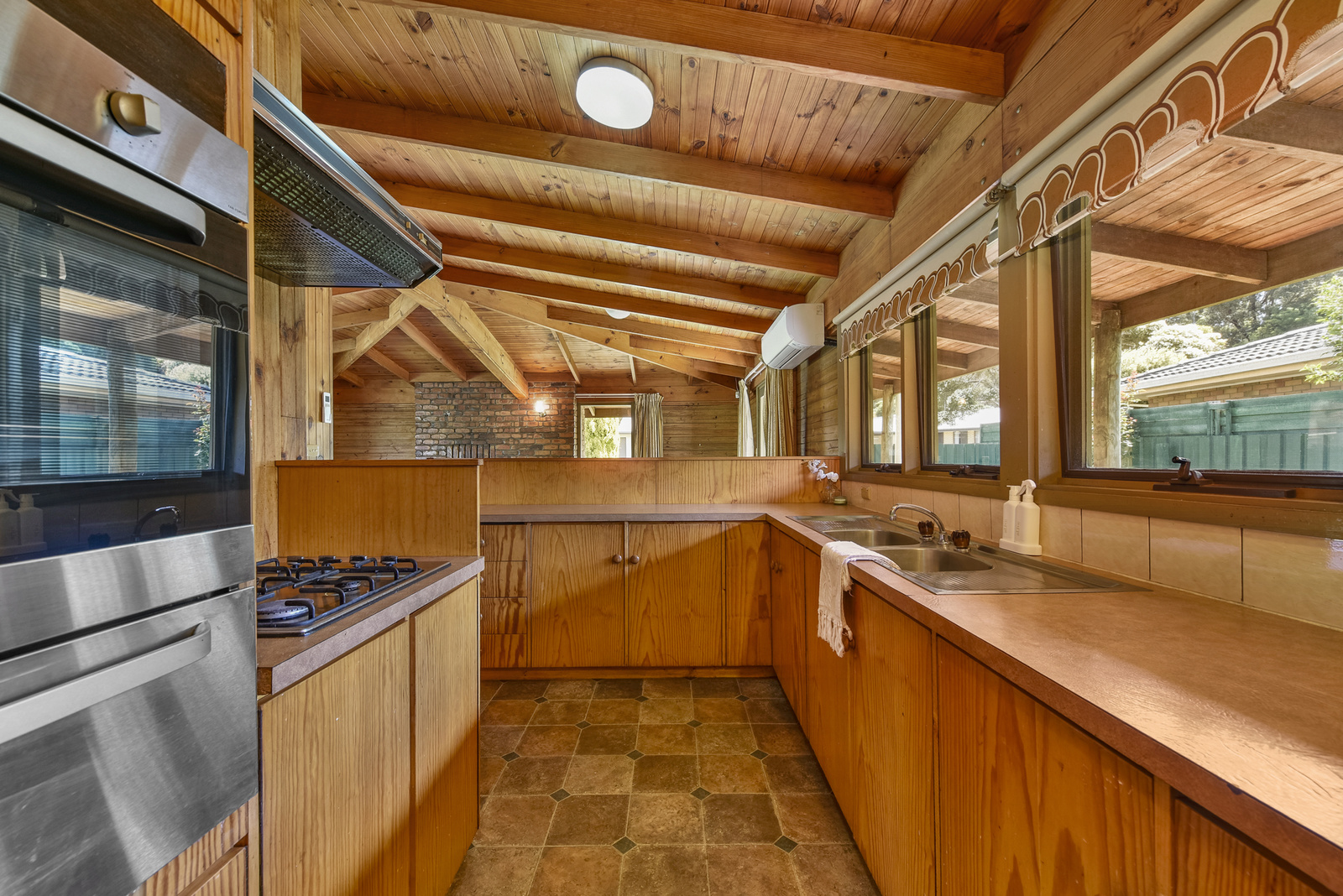 2 Derwent Court, Mount Gambier