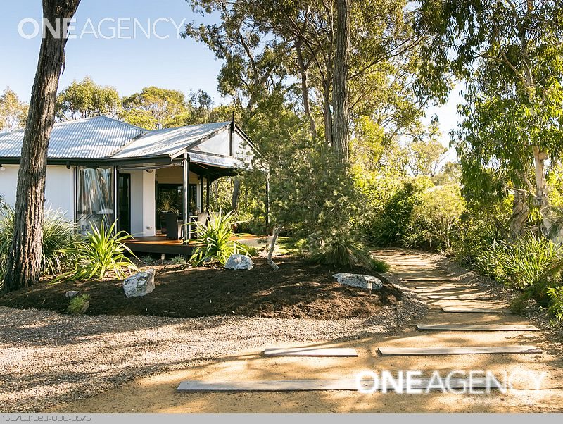 4 Chantilly Street, Urangan